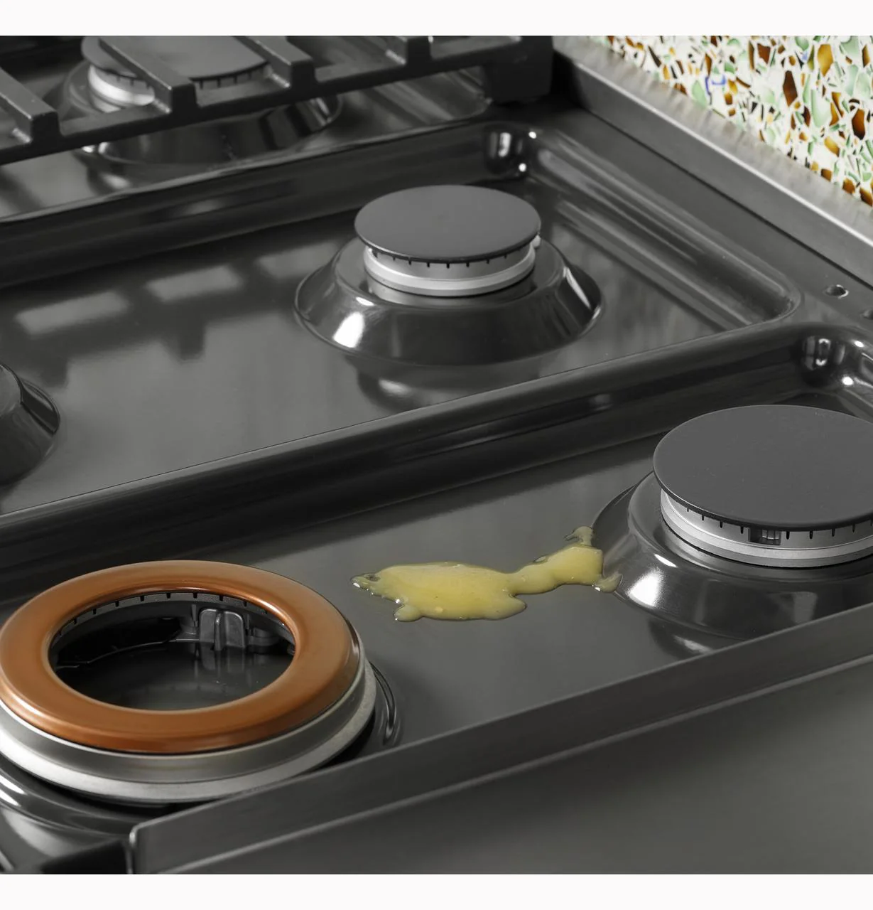 Cafe CGU486P3TD1 CAF(EBACK)™ 48" Commercial-Style Gas Rangetop with 6 Burners and Integrated Griddle (Natural Gas) - Image 23