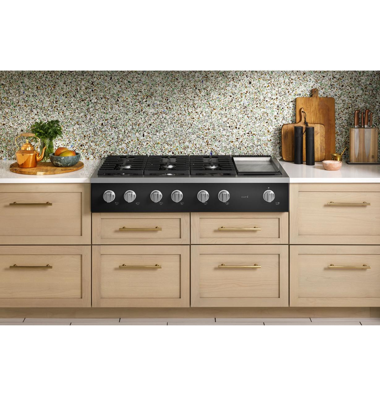 Cafe CGU486P3TD1 CAF(EBACK)™ 48" Commercial-Style Gas Rangetop with 6 Burners and Integrated Griddle (Natural Gas) - Image 41
