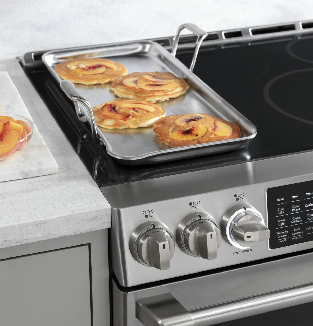 Cafe CHS90XP2MS1 CAF(EBACK)™ 30" Smart Slide-In, Front-Control, Induction and Convection Range with In-Oven Camera - Image 17