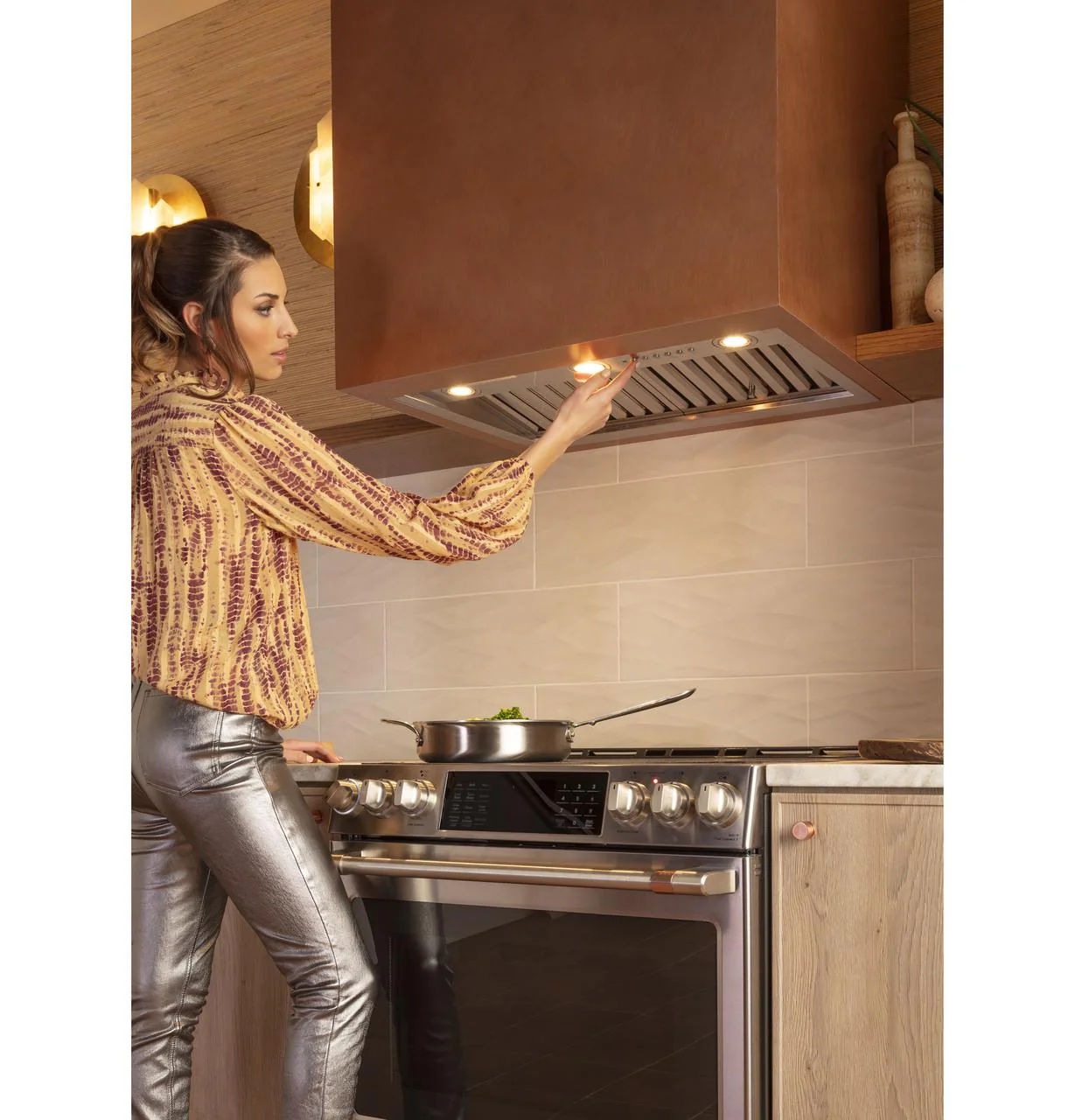 Cafe CHS90XP2MS1 CAF(EBACK)™ 30" Smart Slide-In, Front-Control, Induction and Convection Range with In-Oven Camera - Image 36