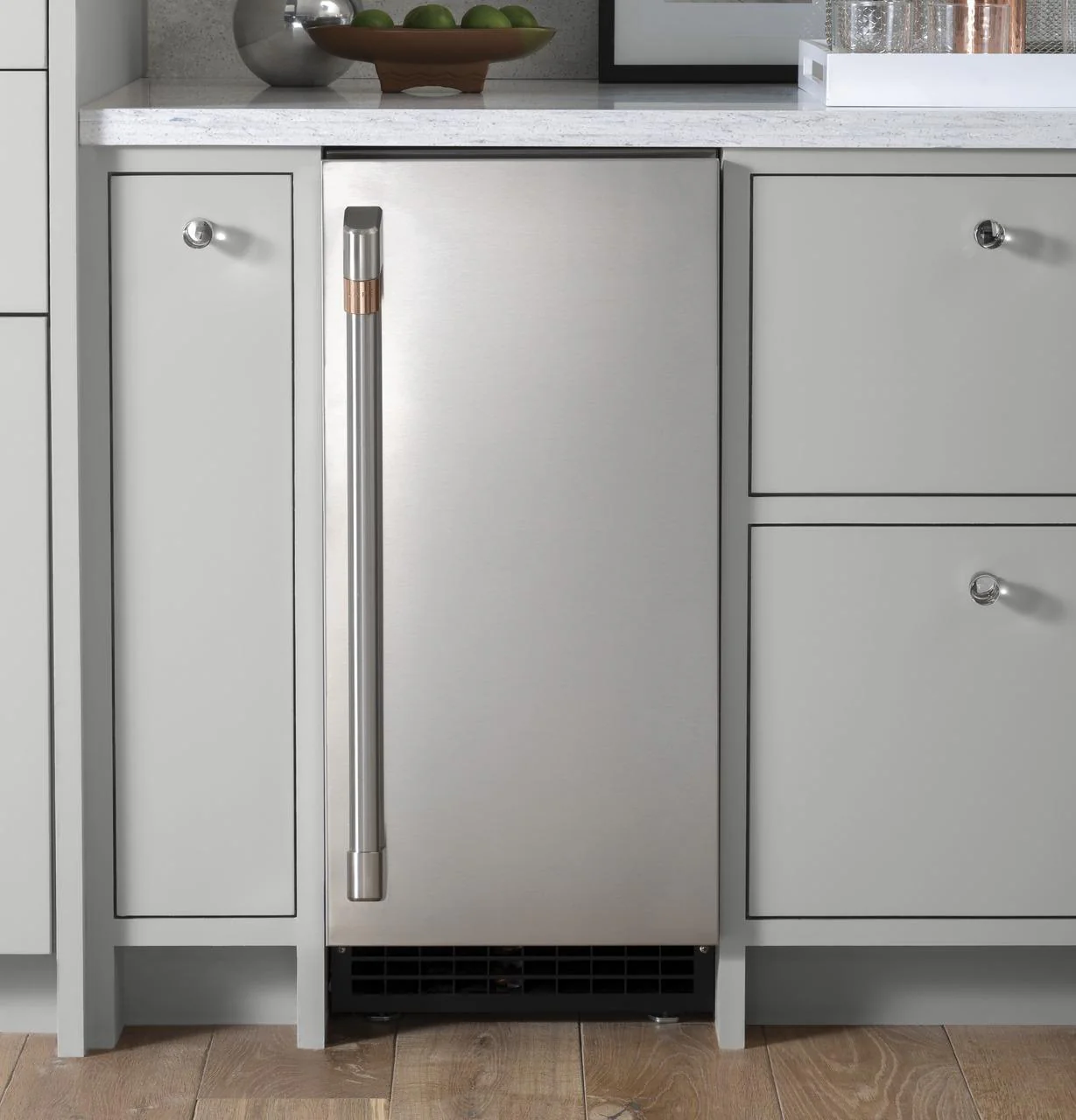 Caf(eback)™ Ice Maker Door Kit - Image 3