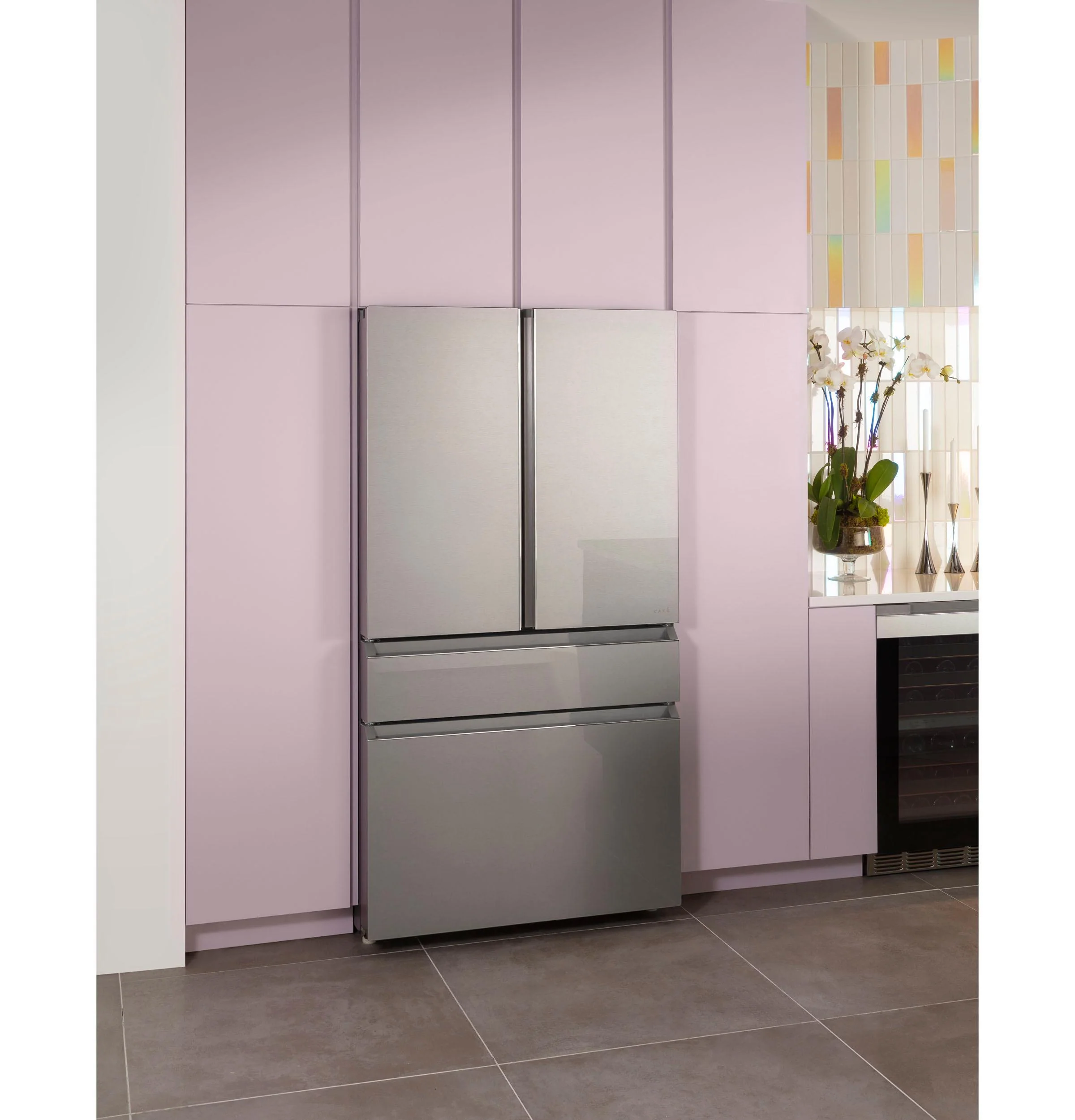 Cafe CJE23DM5WS5 CAF(EBACK)™ ENERGY STAR® 23.2 Cu. Ft. Smart Counter-Depth 4-Door French-Door Refrigerator in Platinum Glass With Dual-Dispense AutoFill Pitcher - Image 22