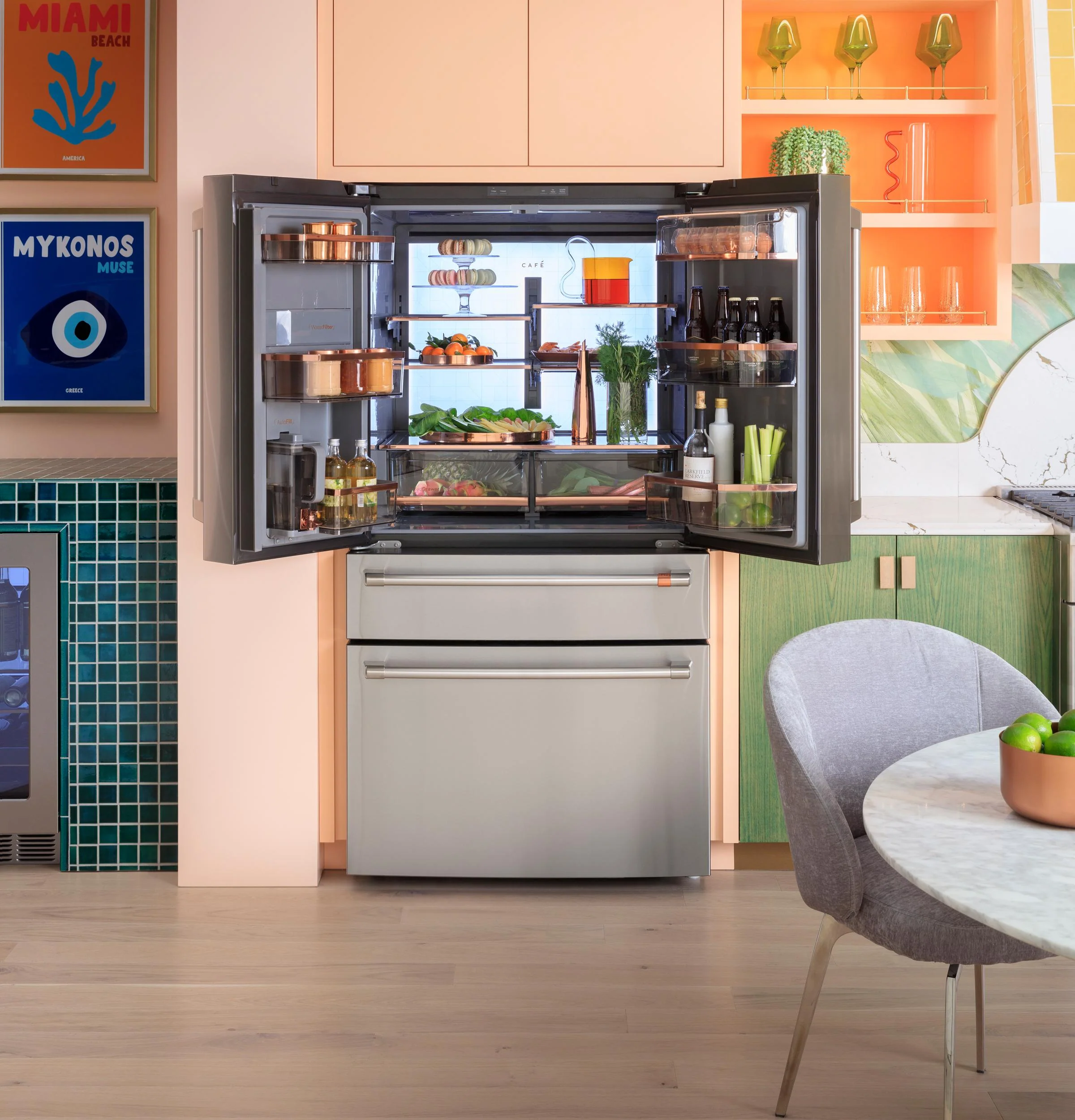 Cafe CJE23DP4WW2 CAF(EBACK)™ ENERGY STAR® 23.2 Cu. Ft. Smart Counter-Depth 4-Door French-Door Refrigerator With Dual-Dispense AutoFill Pitcher - Image 21