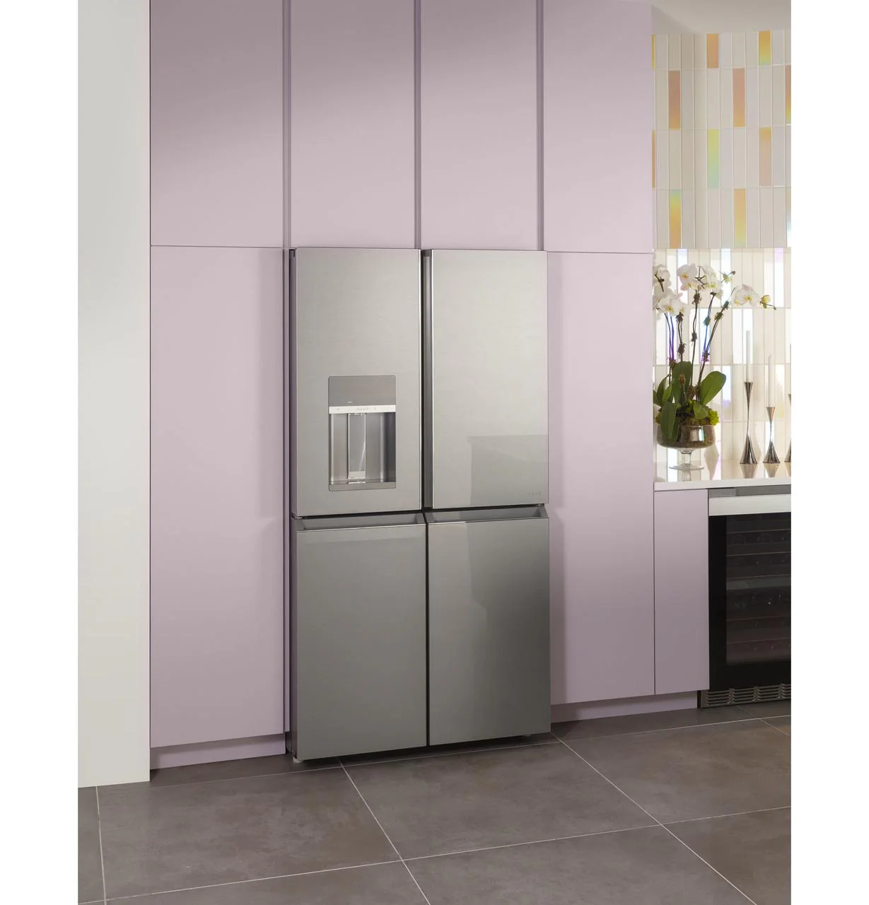 Caf(eback)™ ENERGY STAR® 27.4 Cu. Ft. Smart Quad-Door Refrigerator in Platinum Glass - Image 28
