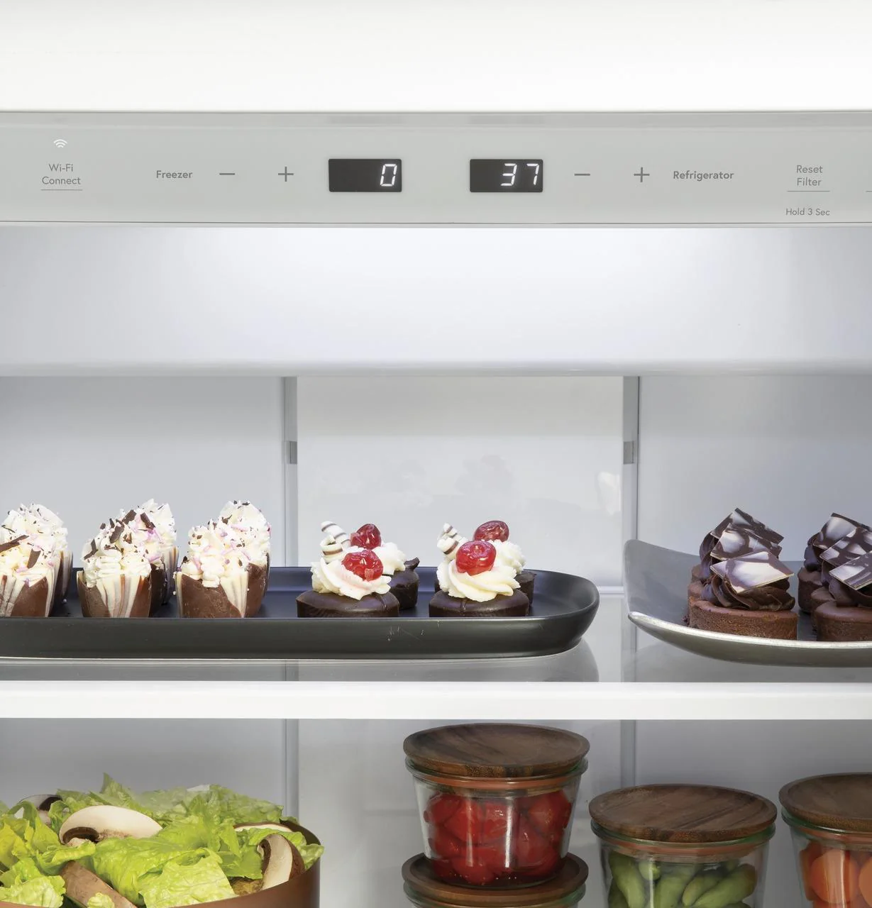 Caf(eback)™ 42" Smart Built-In Side-by-Side Refrigerator - Image 12