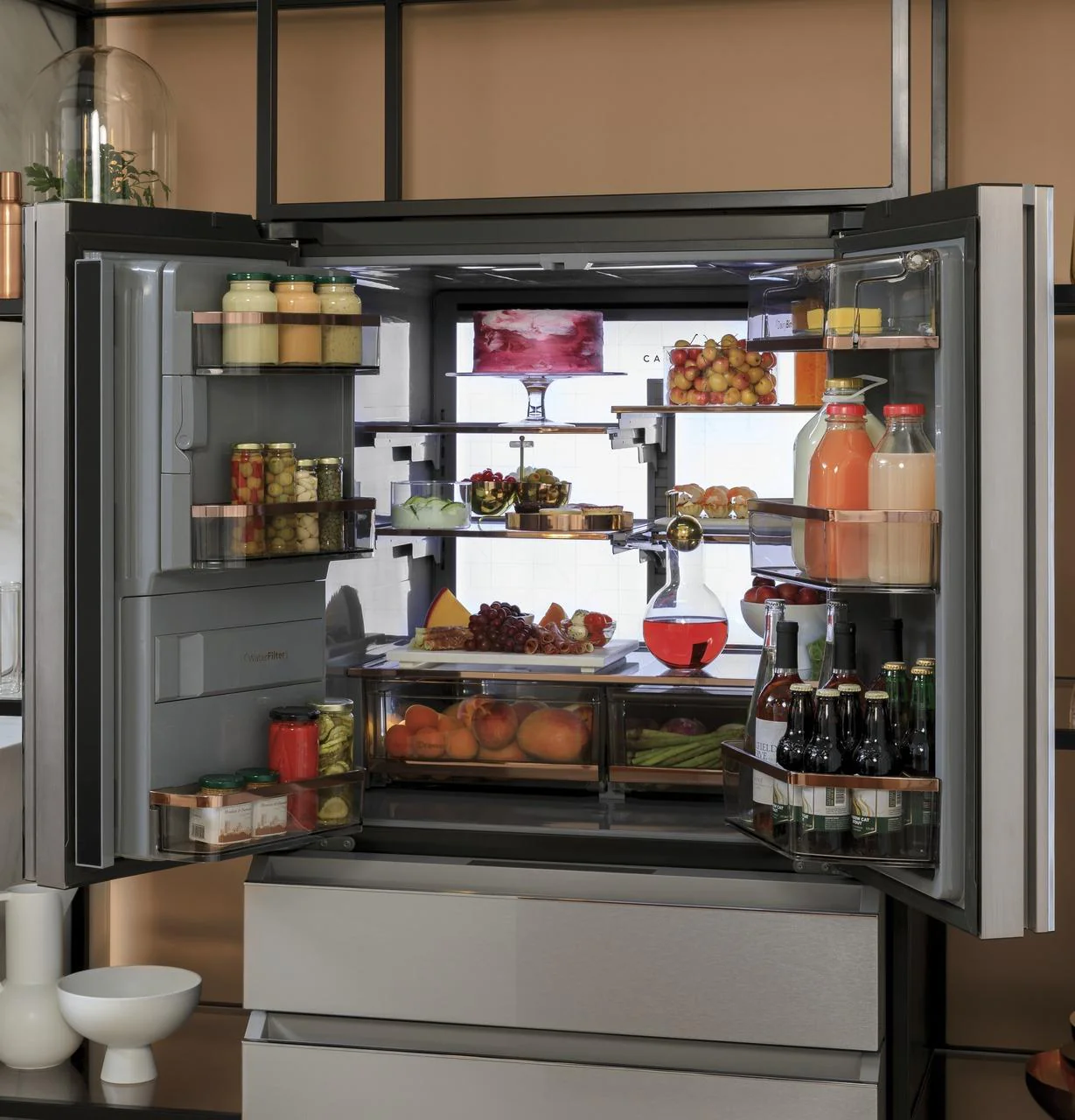 Cafe CVE28DM5NS5 CAF(EBACK)™ ENERGY STAR® 27.8 Cu. Ft. Smart 4-Door French-Door Refrigerator in Platinum Glass - Image 11