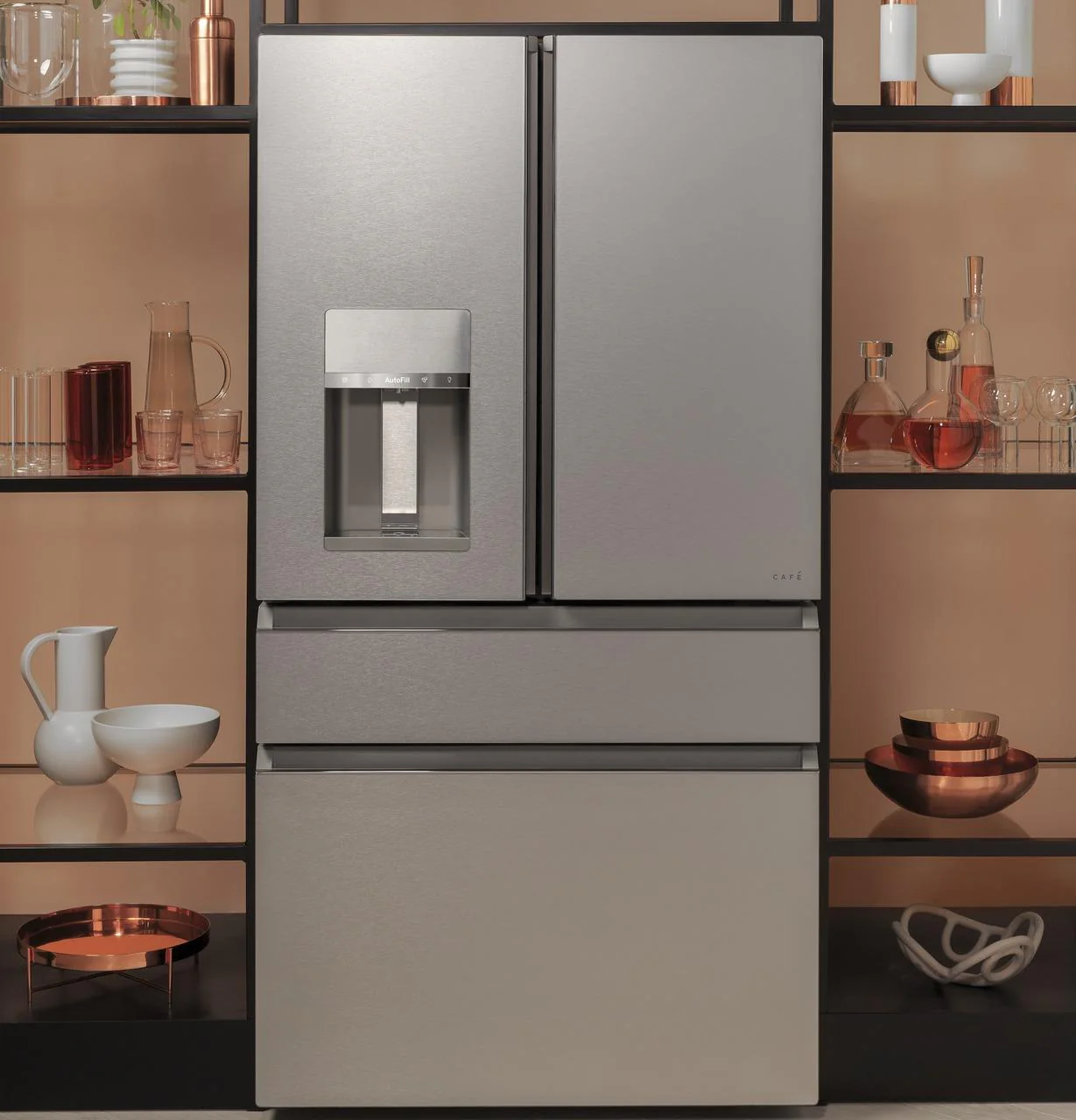 Cafe CVE28DM5NS5 CAF(EBACK)™ ENERGY STAR® 27.8 Cu. Ft. Smart 4-Door French-Door Refrigerator in Platinum Glass - Image 20