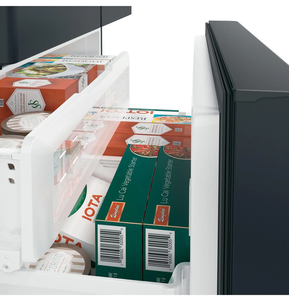 Cafe CYE22TP3MD1 CAF(EBACK)™ ENERGY STAR® 22.1 Cu. Ft. Smart Counter-Depth French-Door Refrigerator with Hot Water Dispenser - Image 6