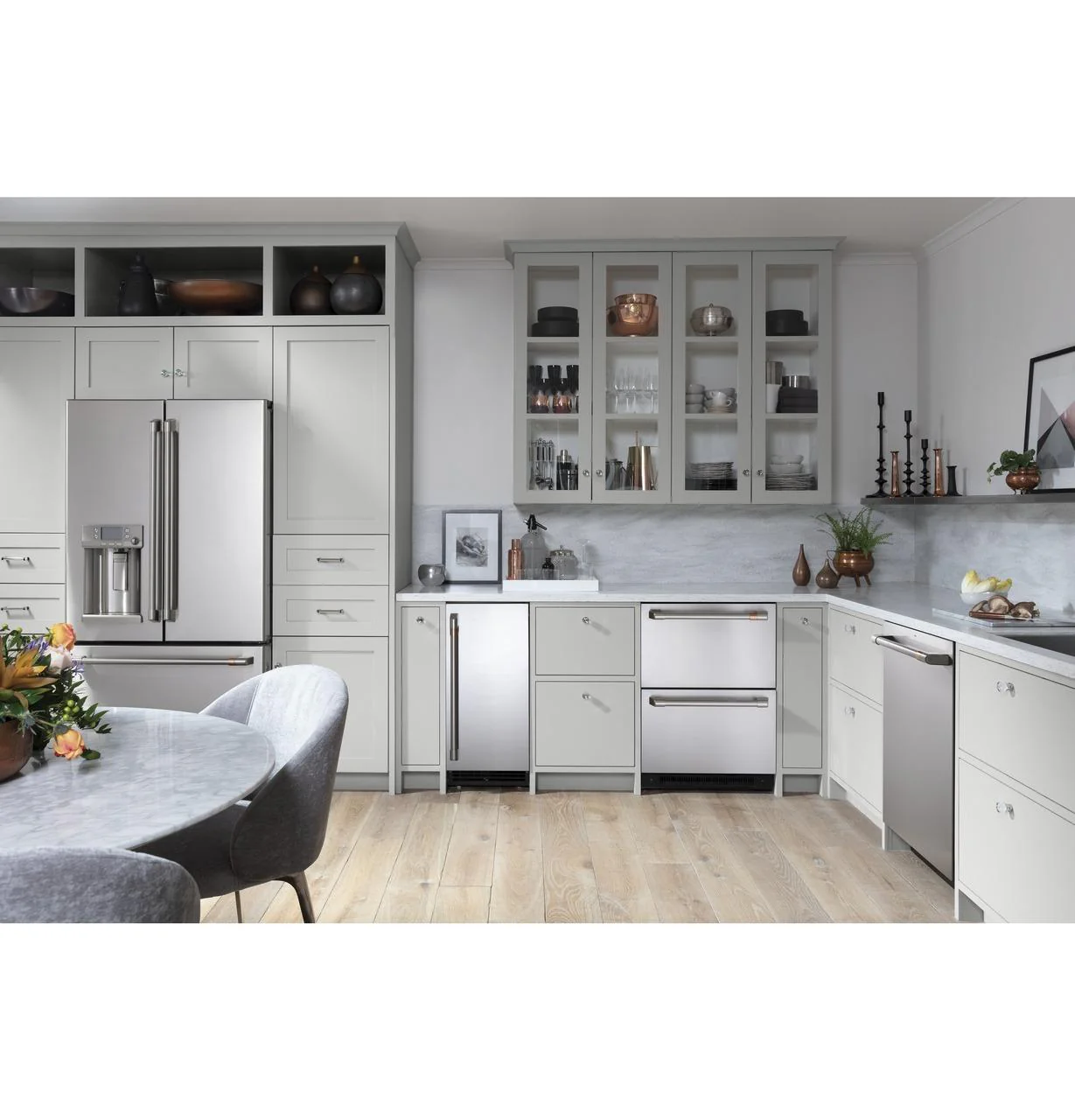 Cafe CYE22UP2MS1 CAF(EBACK)™ ENERGY STAR® 22.1 Cu. Ft. Smart Counter-Depth French-Door Refrigerator with Keurig® K-Cup® Brewing System - Image 23
