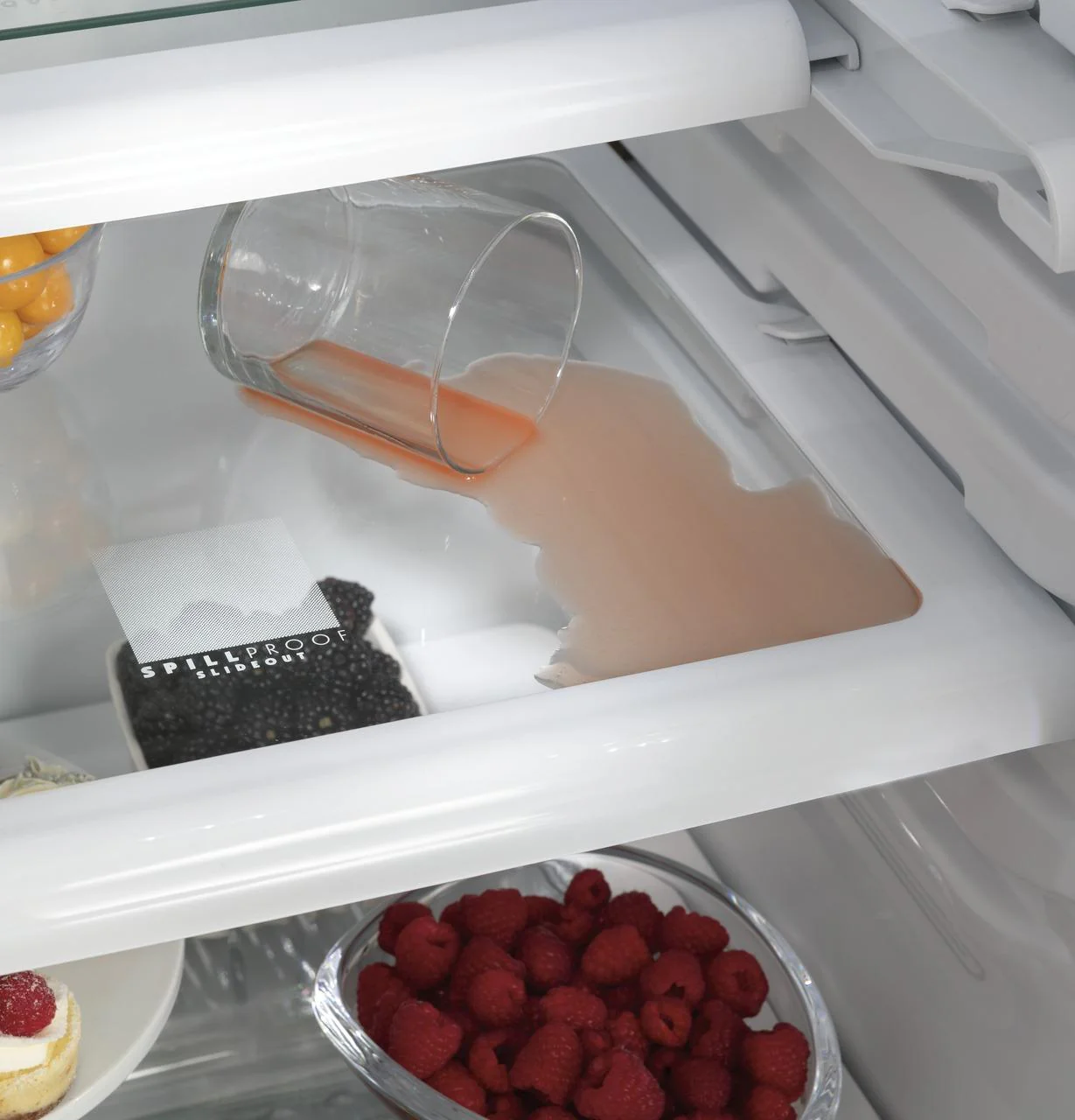 Cafe CZS22MP2NS1 CAF(EBACK)™ 21.9 Cu. Ft. Counter-Depth Side-By-Side Refrigerator - Image 12