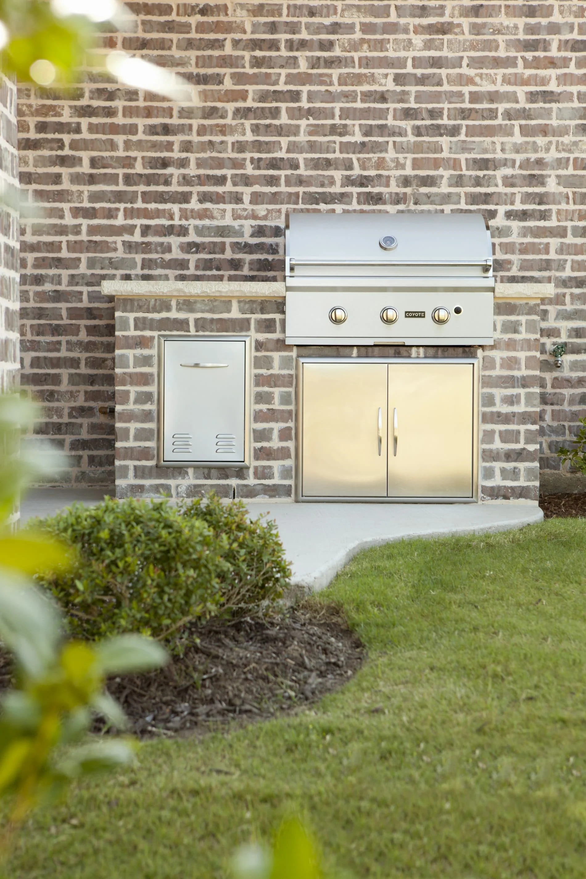 34" Grill Built-in LP - Image 3