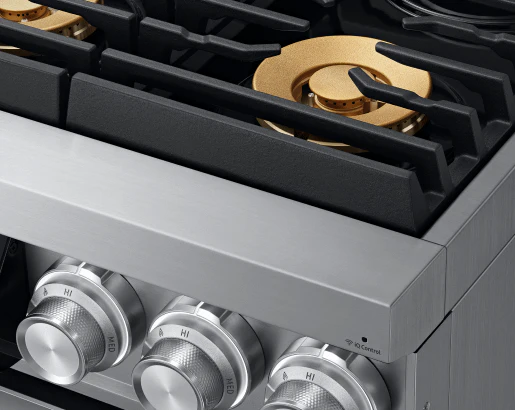 Dacor DOP36M96GLS 36" Pro Gas Range, Silver Stainless Steel, Natural Gas - Image 4
