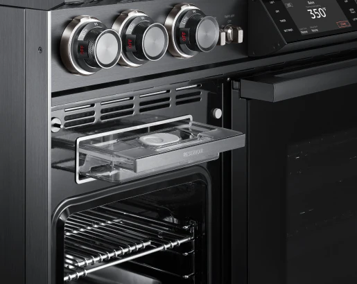 Dacor DOP48M96DPM 48" Pro Dual-Fuel Steam Range, Graphite Stainless Steel, Liquid Propane - Image 4