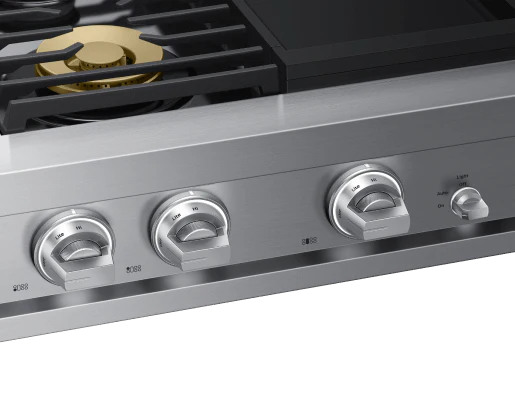 Dacor DTT48T963GS 48" Rangetop, Silver Stainless, Natural Gas/Liquid Propane - Image 7