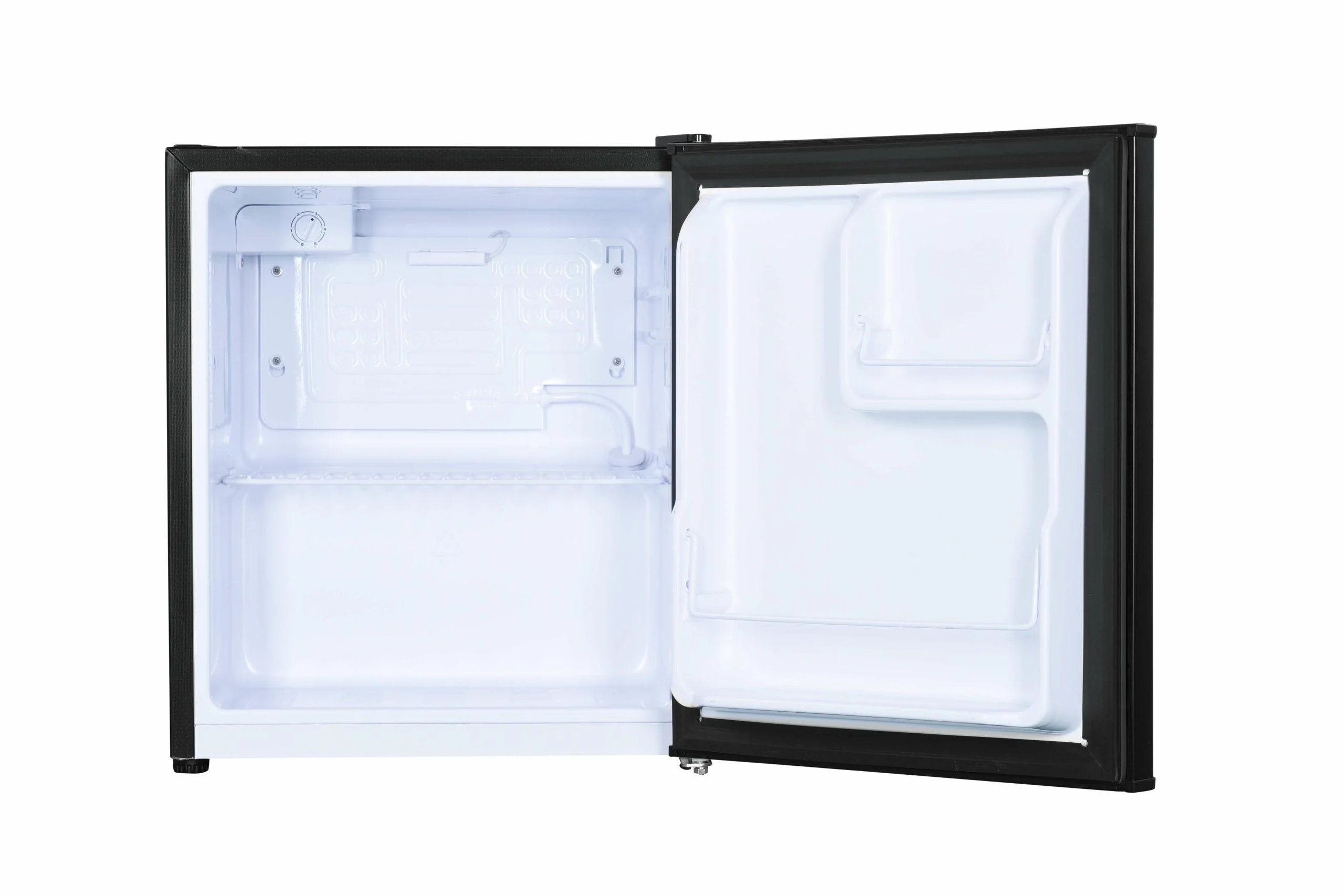 DAR016B1BM Danby 1.6 cu. ft. Compact Fridge in Black - Image 7