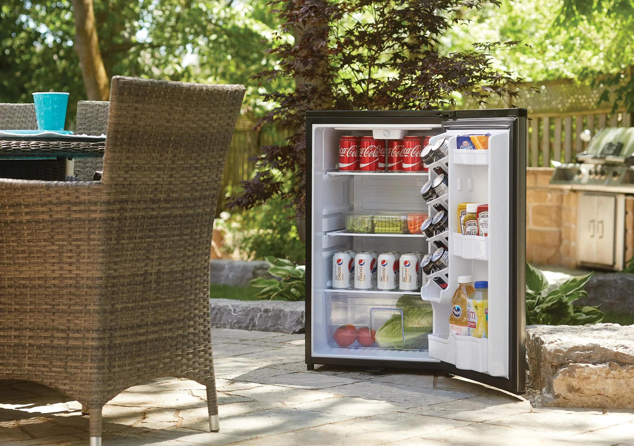 Danby 4.4 cu. ft. Outdoor Fridge in Stainless Steel - Image 3