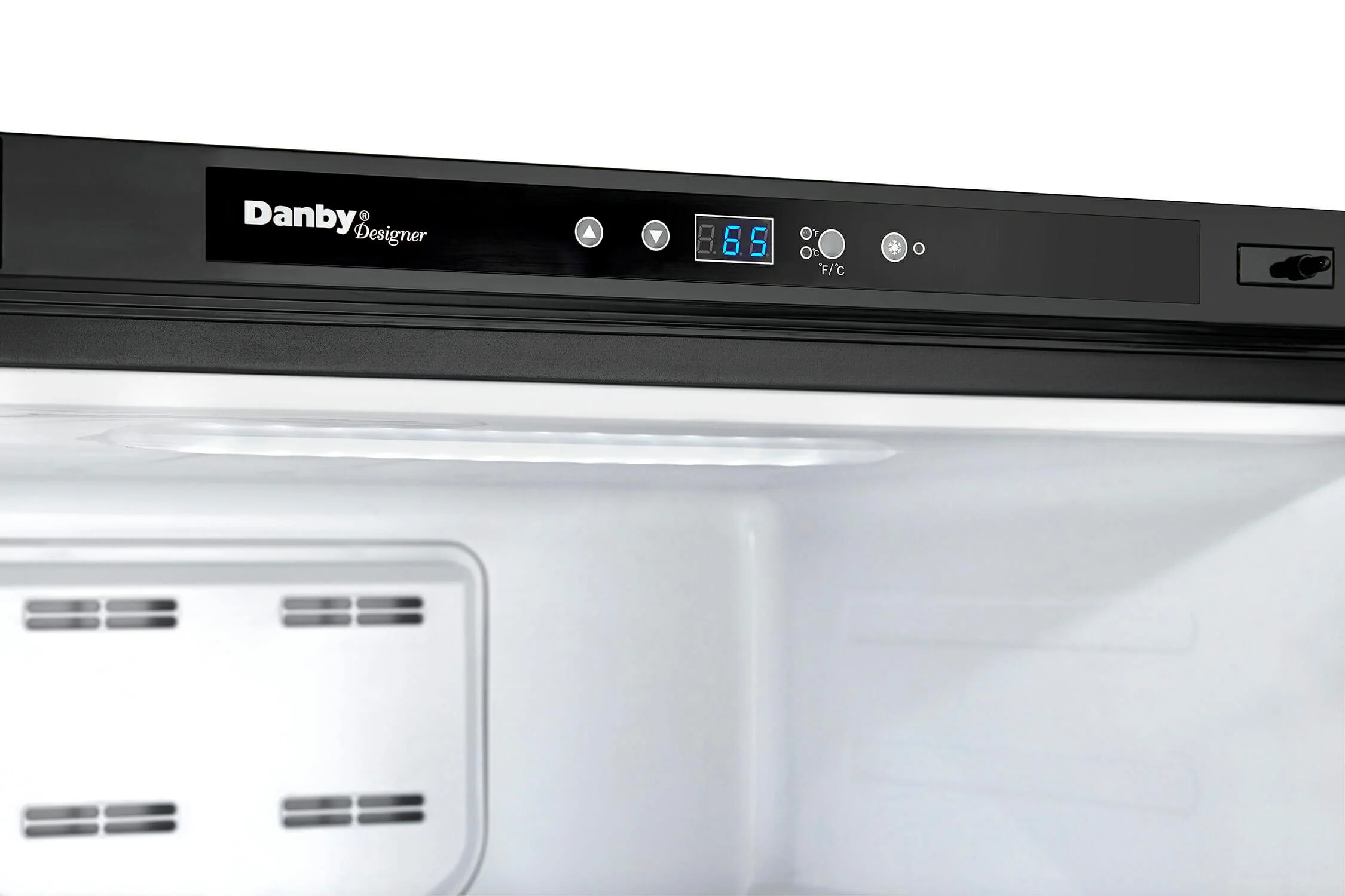 DAR170A3BSLDD Danby Designer 17.0 cu. ft. Apartment Size Fridge in Stainless Steel Look - Image 14