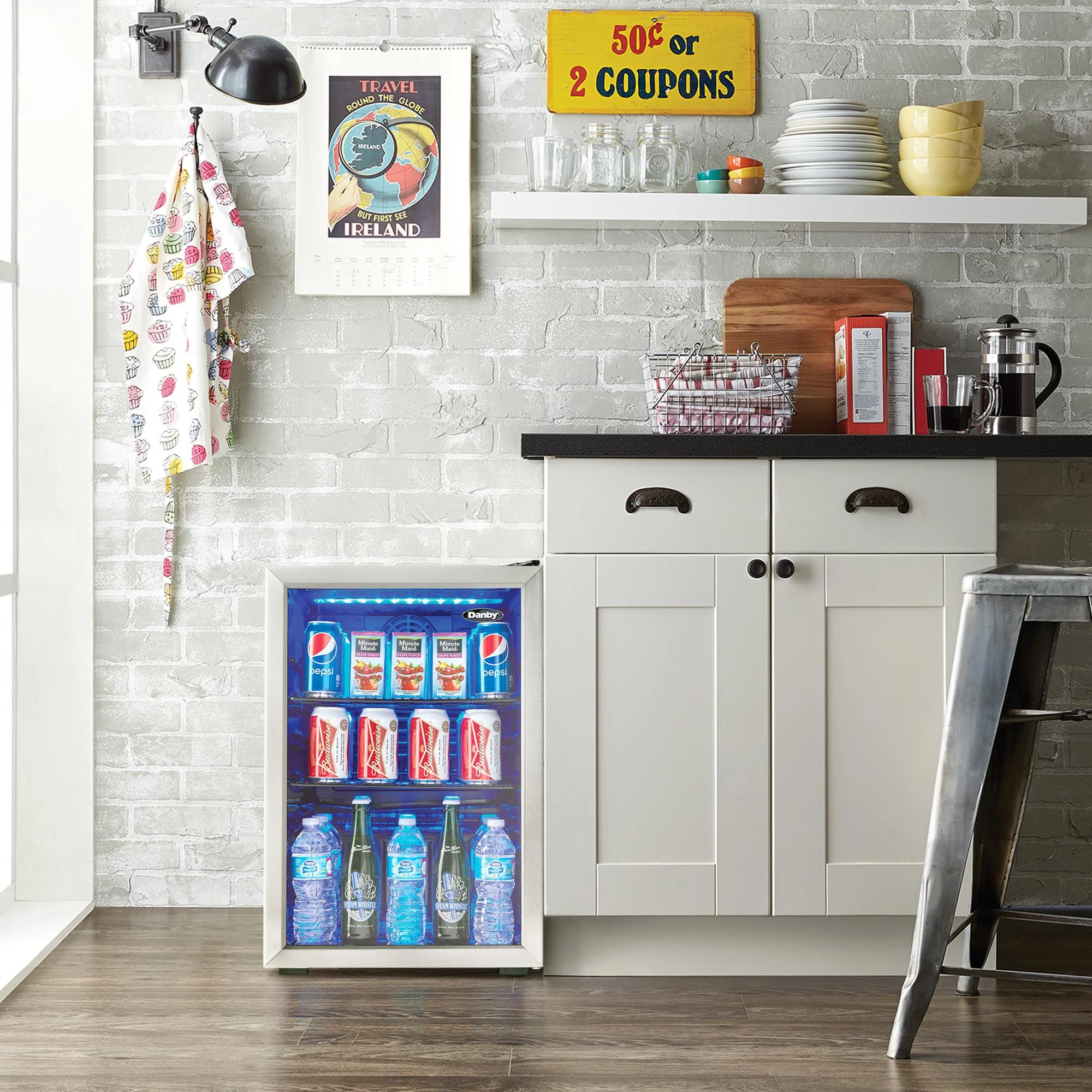 DBC026A1BSSDB Danby 2.6 cu. ft. Free-Standing Beverage Center in Stainless Steel - Image 12