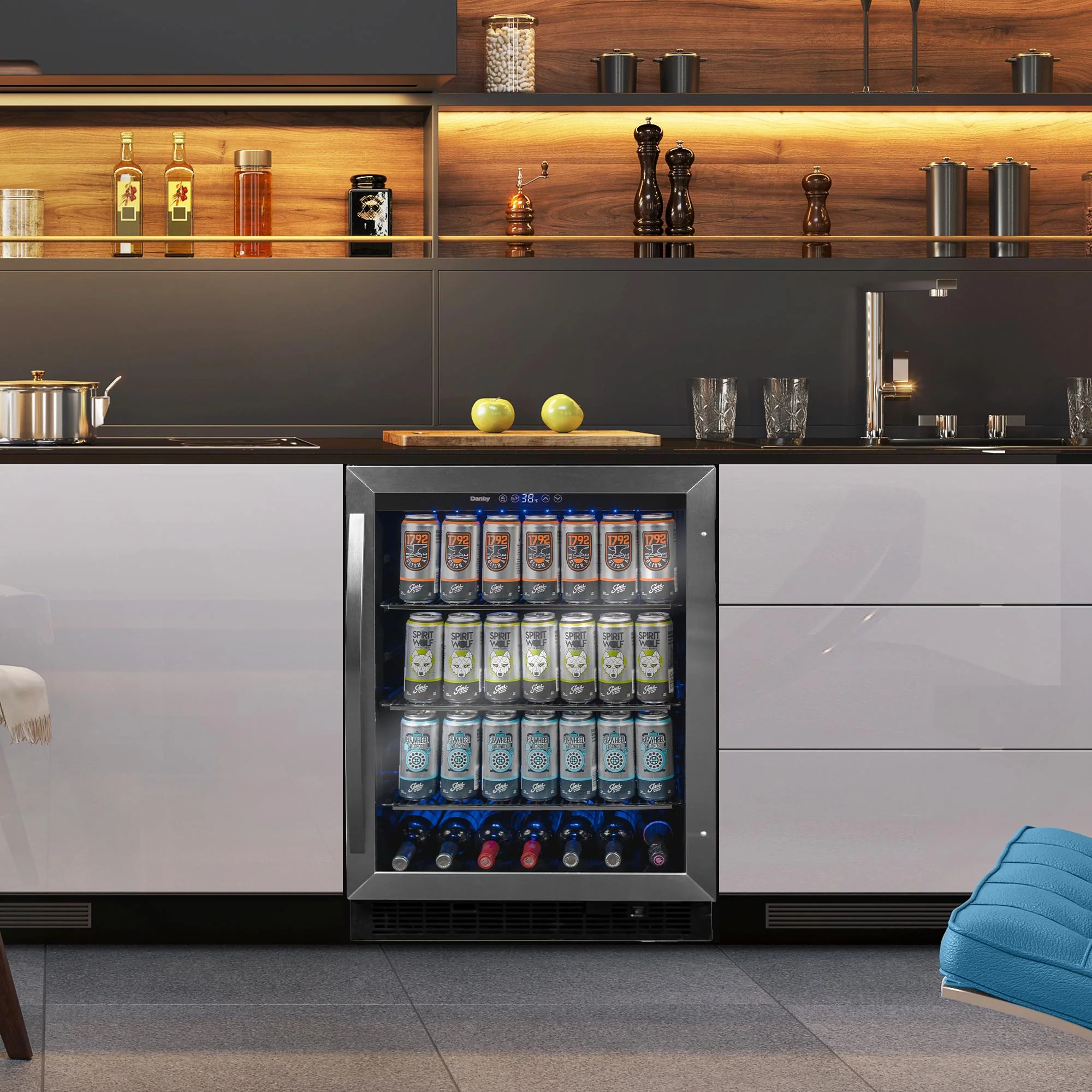 Danby 5.7 cu. ft. Built-in Beverage Center in Stainless Steel - Image 4