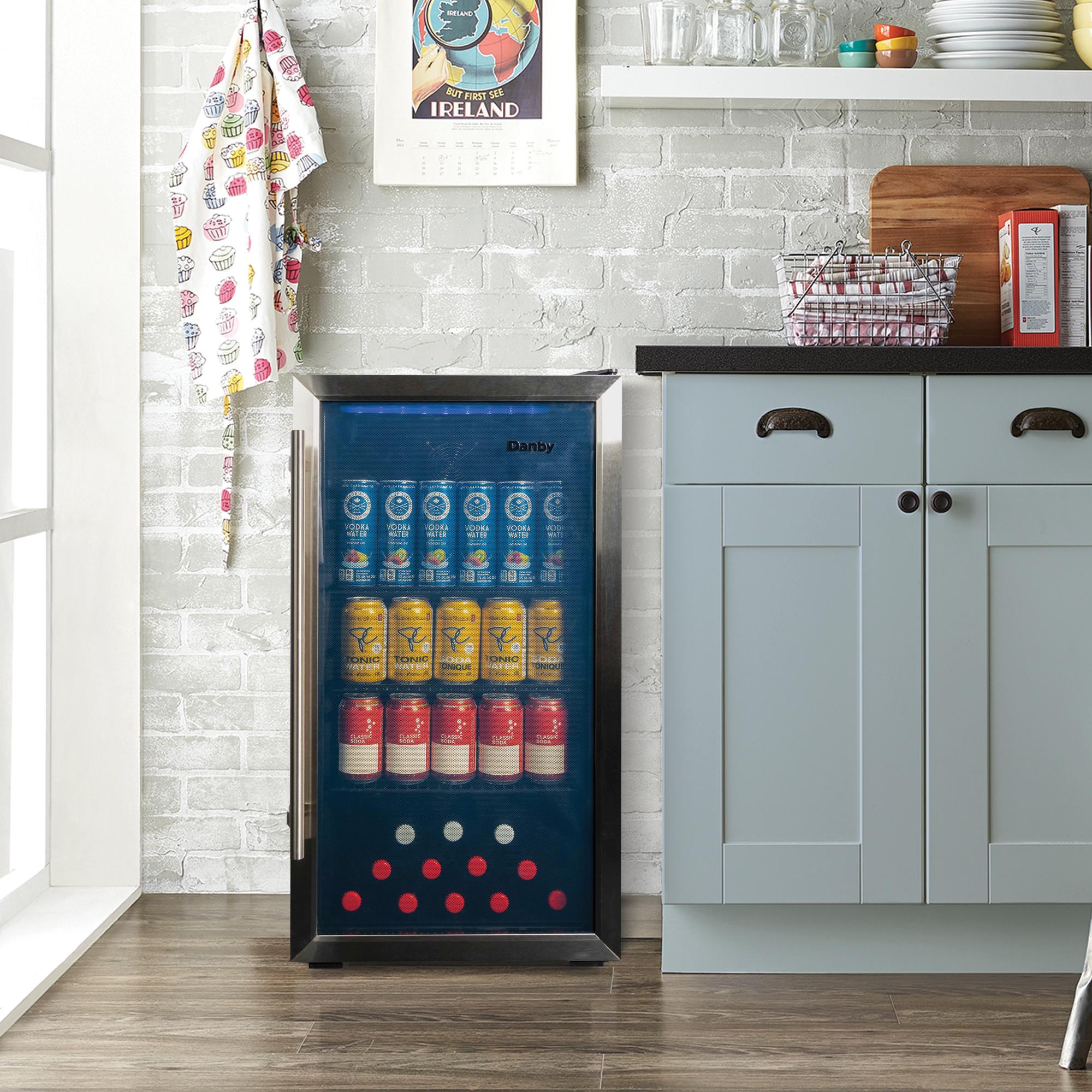 DBC117A2BSSDD6 Danby 3.1 cu. ft. Free-Standing Beverage Center in Stainless Steel - Image 17