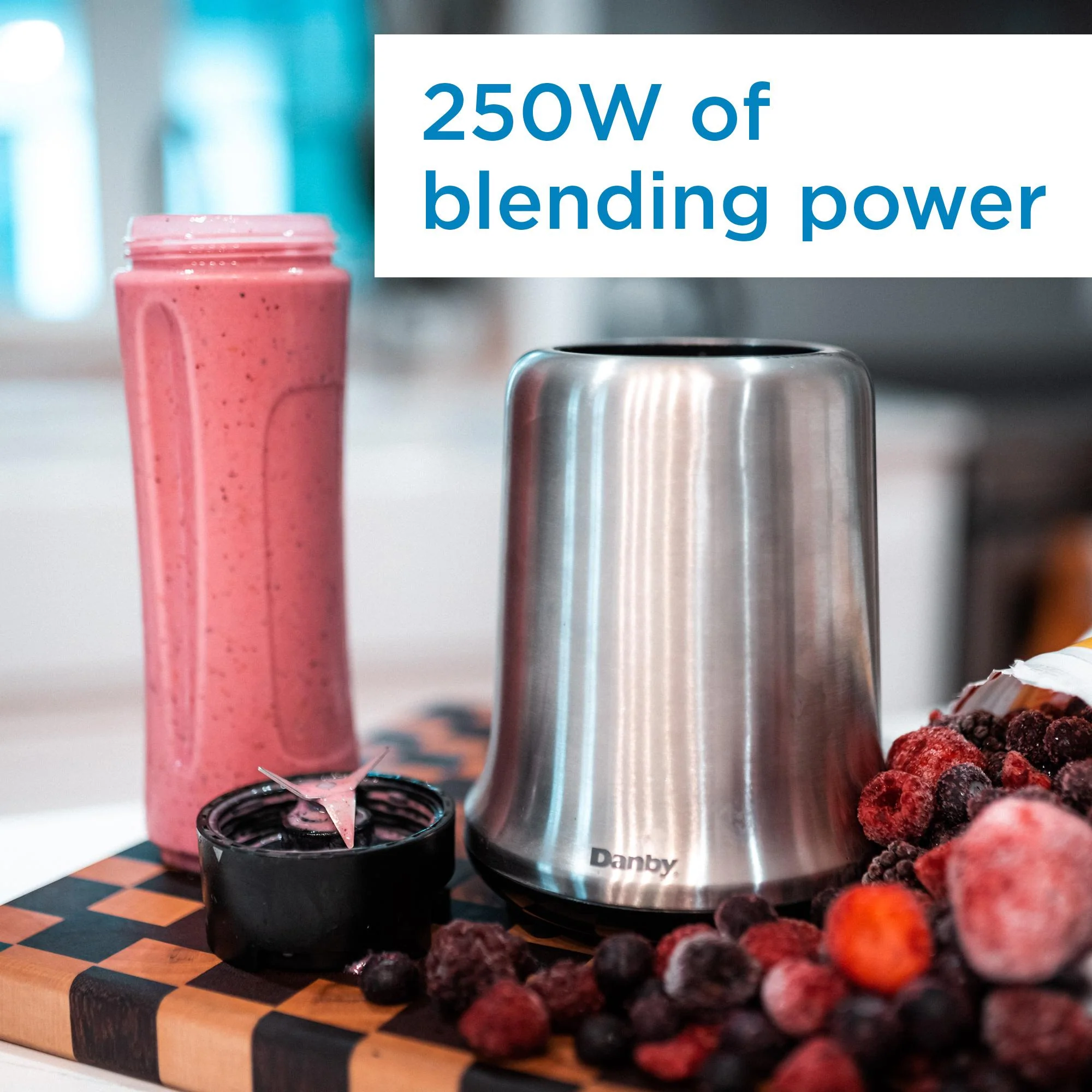 DBL25C1BSSDB Danby 600mL Smoothie Blender Specialty in Stainless Steel - Image 7