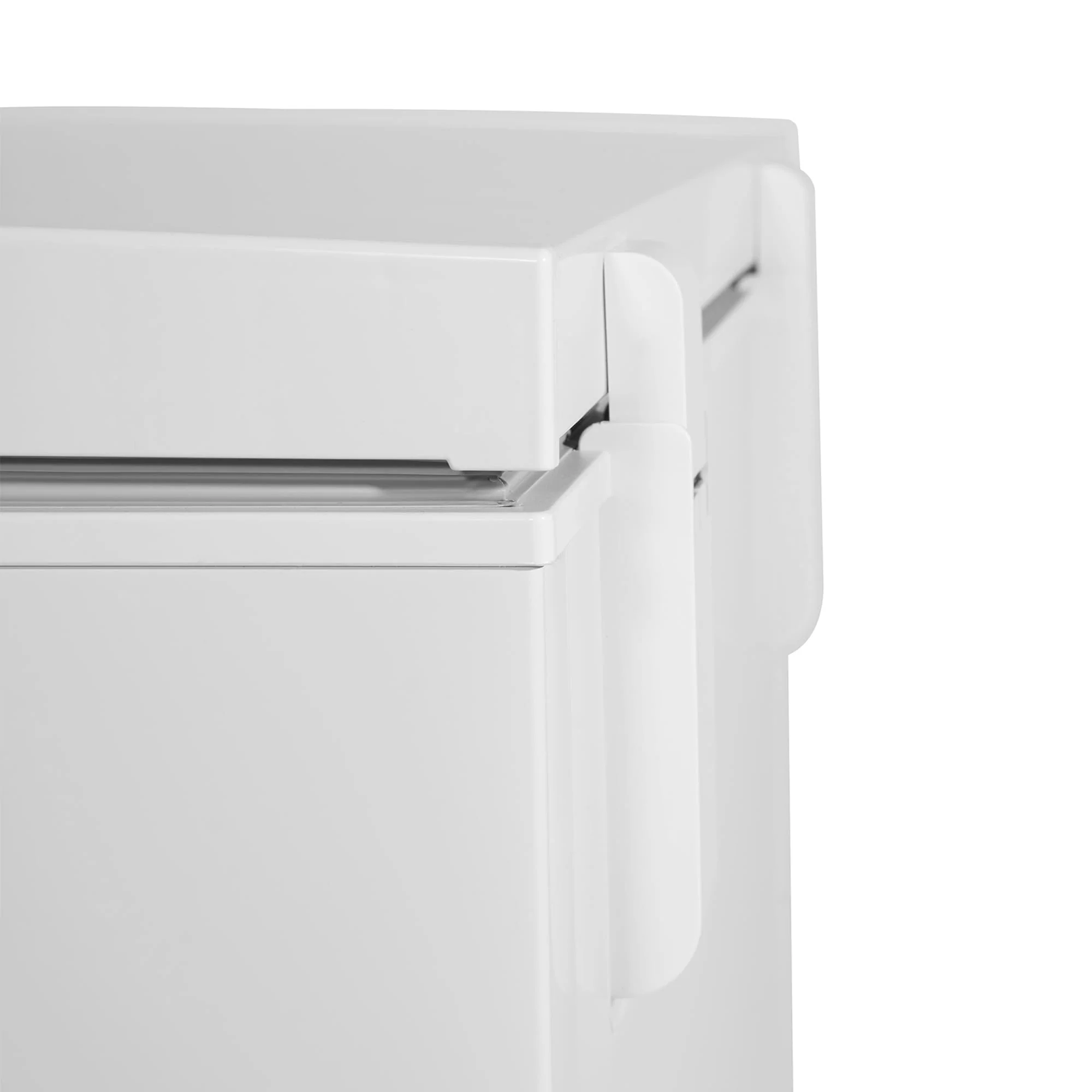 DCF070A6WM Danby 7.0 cu. ft. Square Model Chest Freezer in White - Image 16