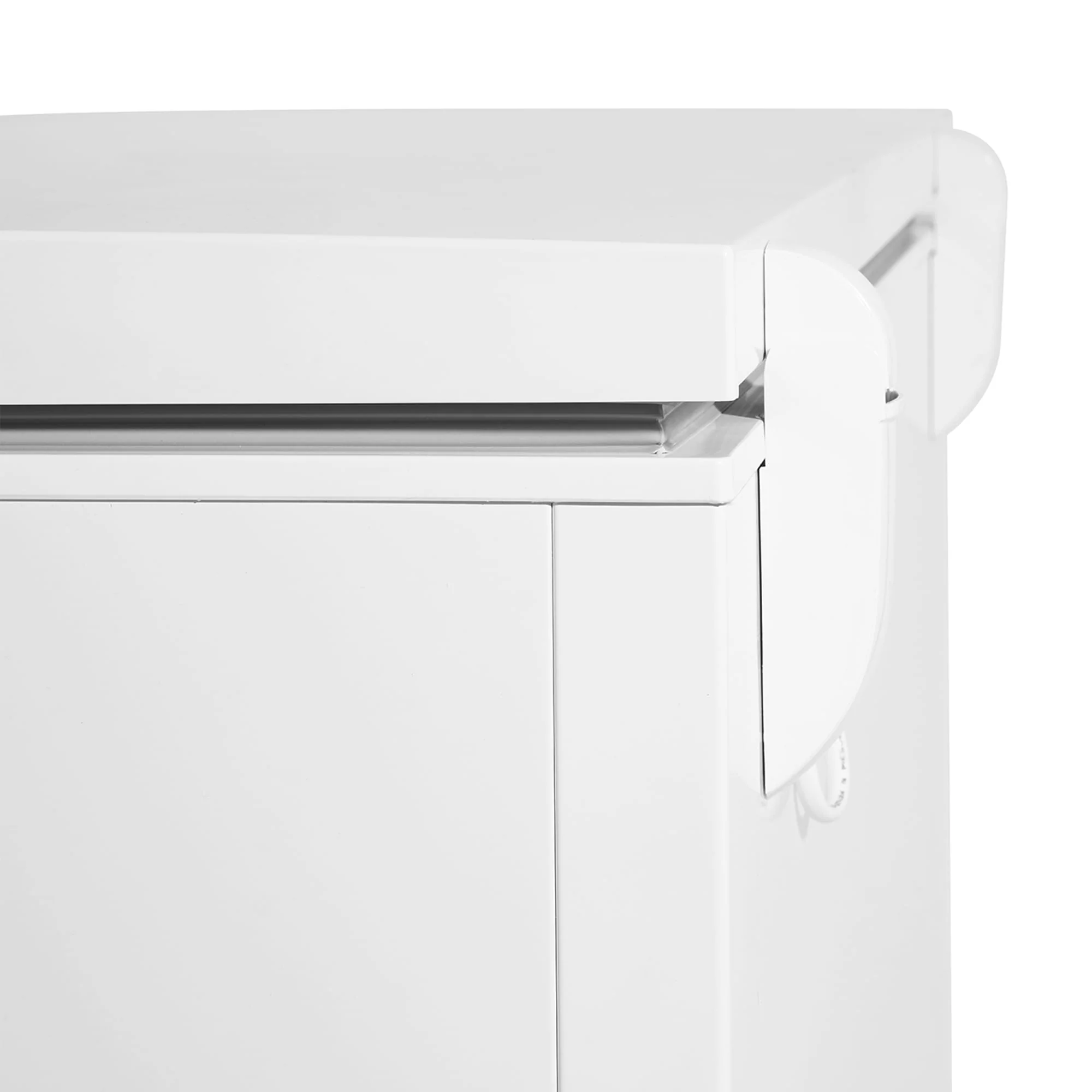 DCF100A6WM Danby 10.0 cu. ft. Square Model Chest Freezer in White - Image 17