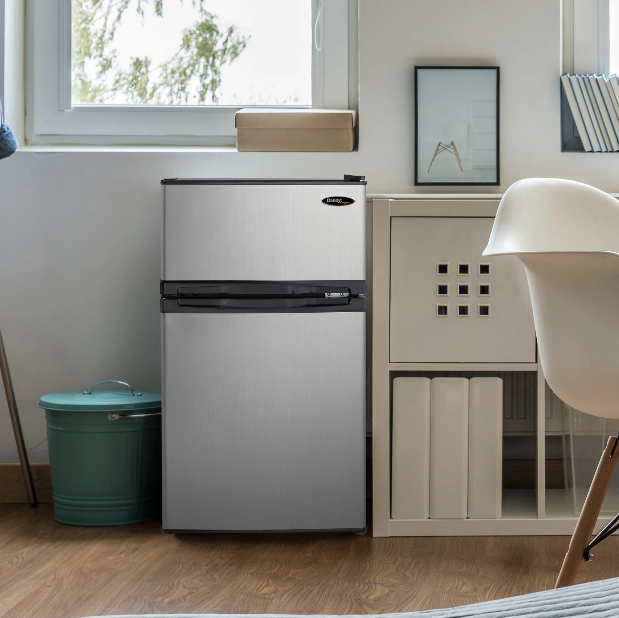 DCR031B1BSLDD Danby Designer 3.1 cu. ft. 2-door Compact Fridge in Stainless Steel - Image 5