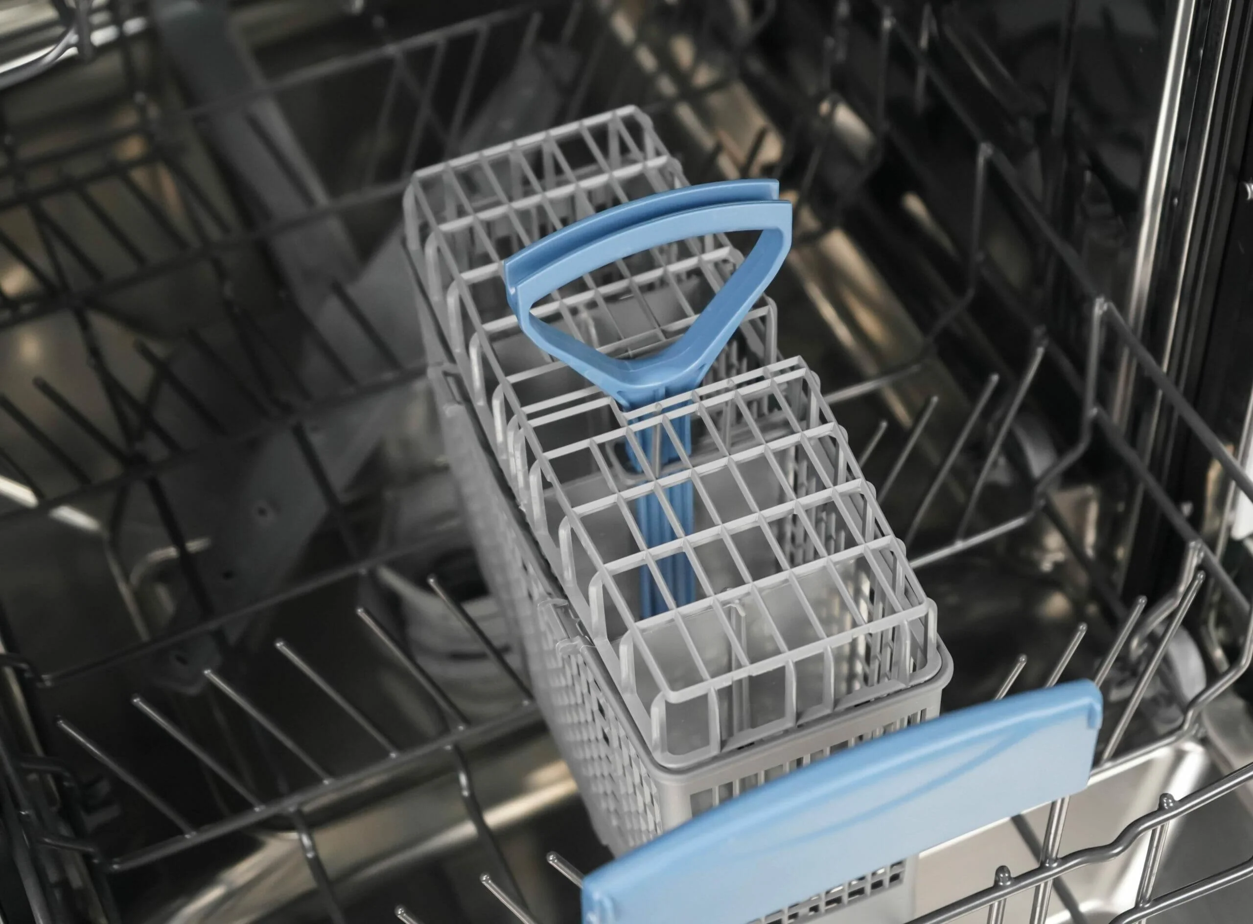 DDW18D1ESS Danby 18 Wide Built-in Dishwasher in Stainless Steel - Image 18