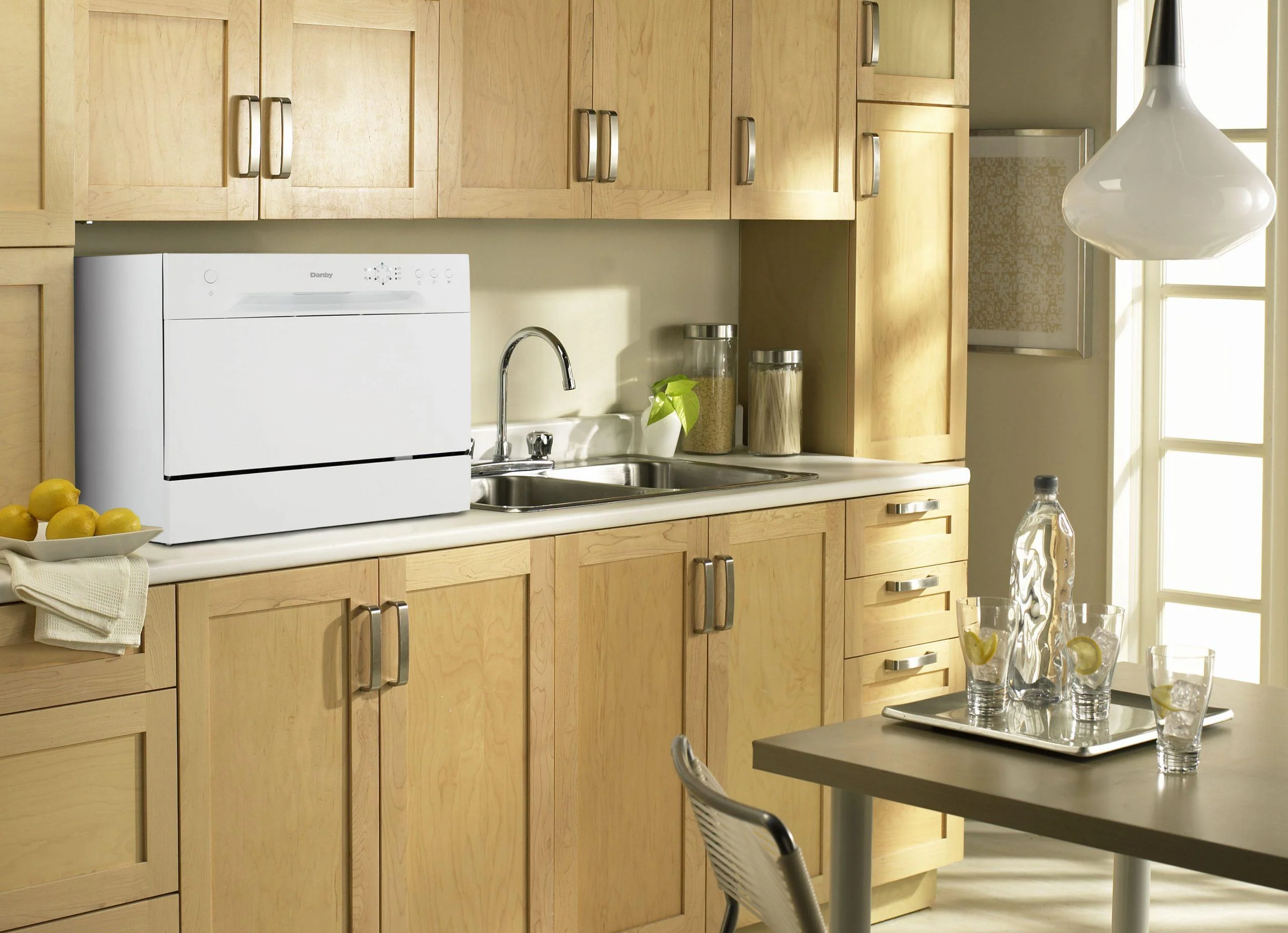 DDW621WDB Danby 6 Place Setting Countertop Dishwasher in White - Image 11