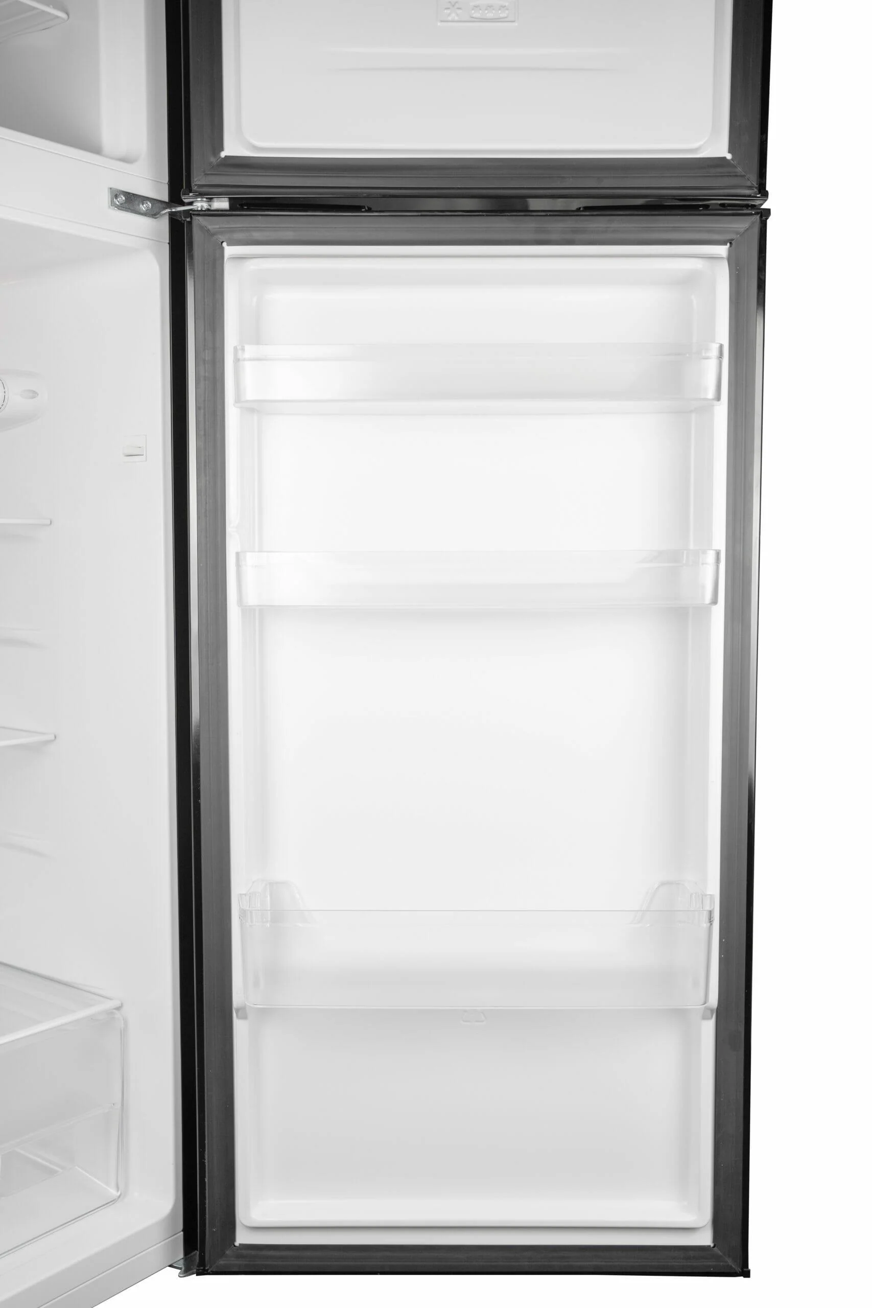 DPF074B2BDB6 Danby 7.4 cu ft. Apartment Size Fridge Top Mount in Black - Image 16