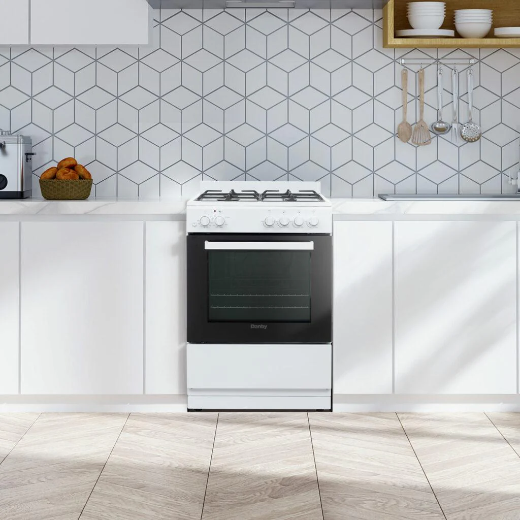 DR24V1WGLP Danby 24 Wide Gas Range in White - Image 5