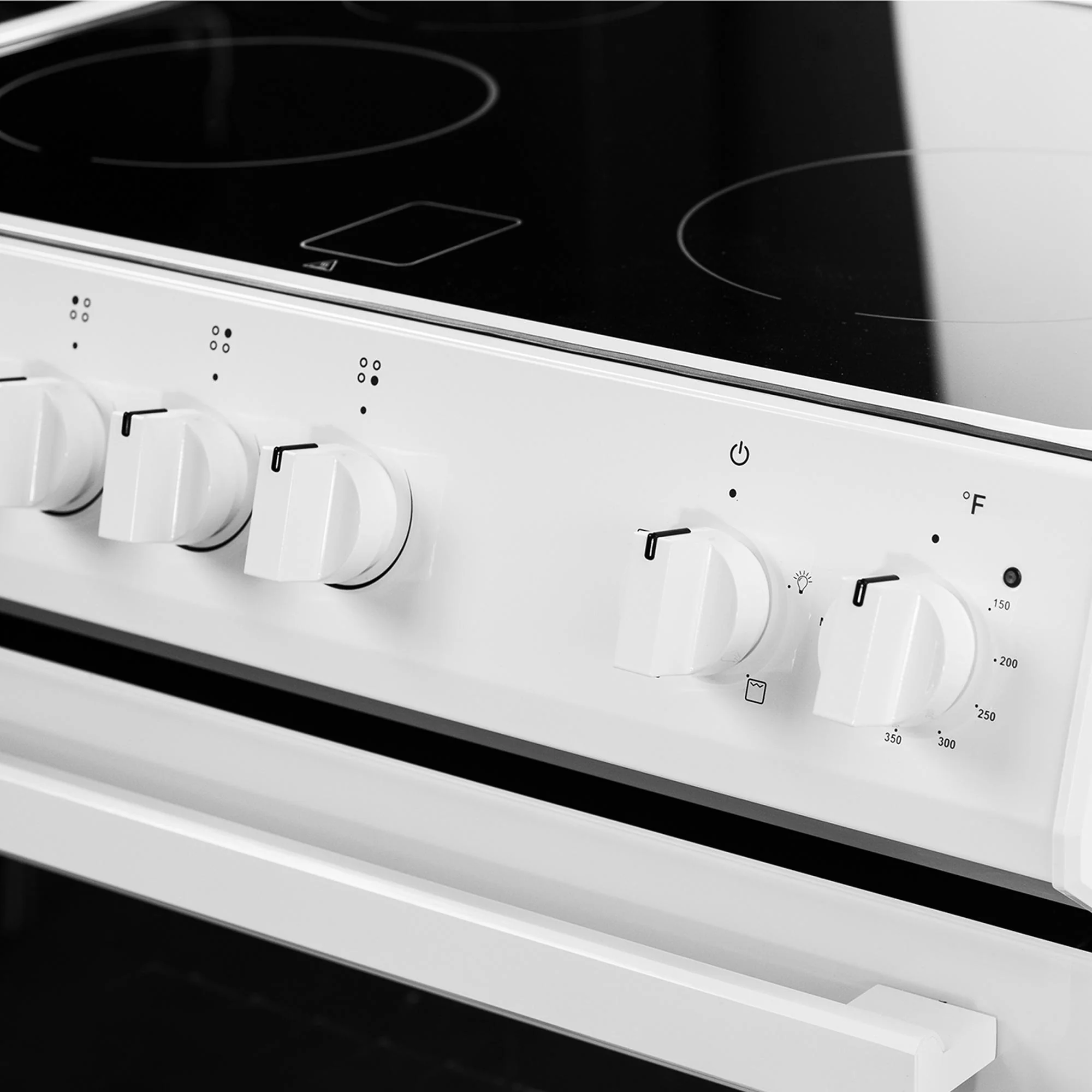DRRM300W Danby 30 Slide in Smooth Top Electric Range with Knob Controls in White - Image 14
