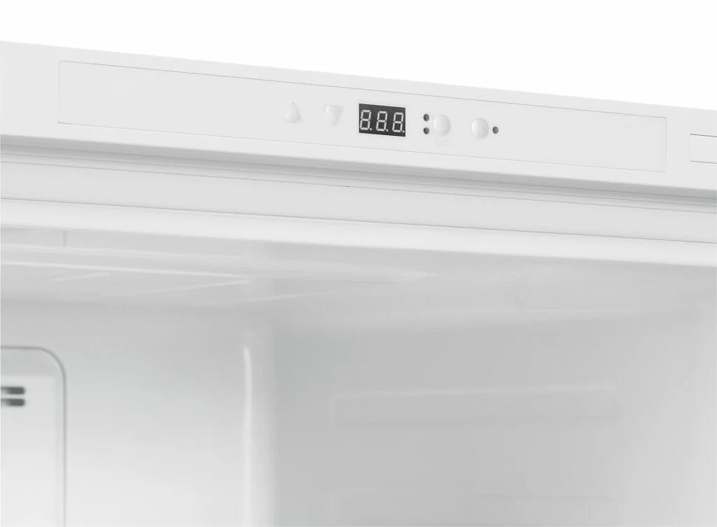 DUF167A5WDD Danby Designer 16.7 cu. ft. Upright Freezer in White - Image 2