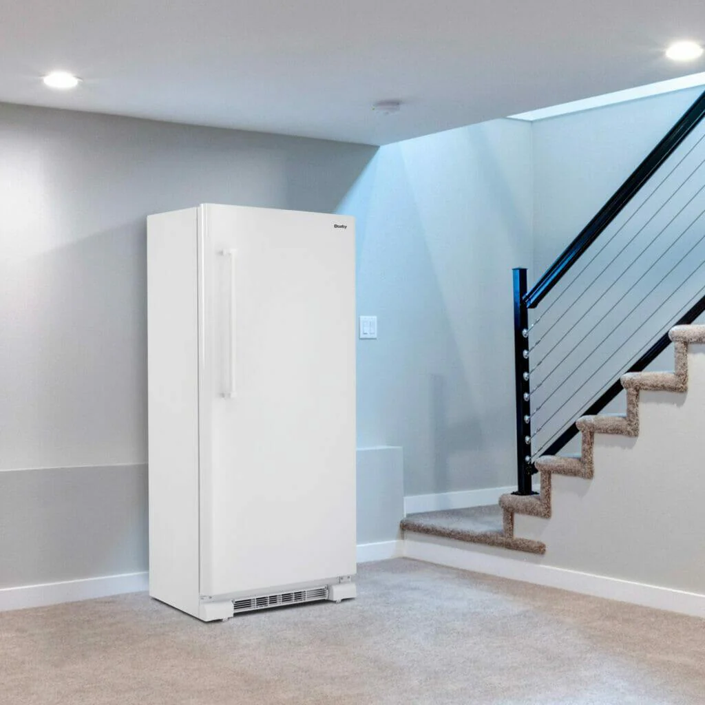 DUF167A5WDD Danby Designer 16.7 cu. ft. Upright Freezer in White - Image 3