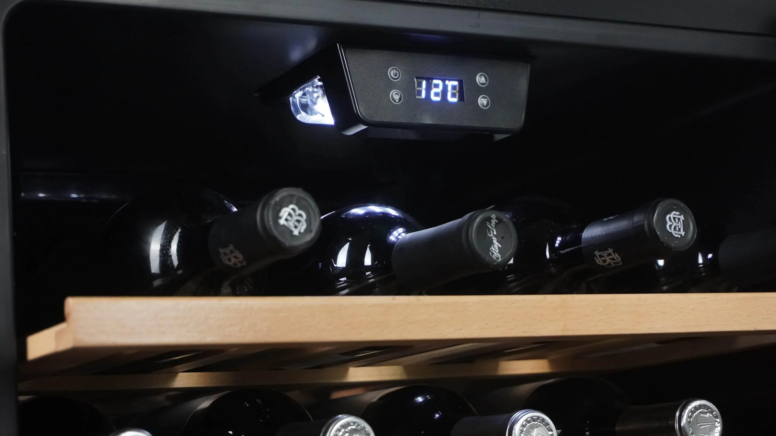 DWC94L1B Danby 94 Bottle Free-Standing Wine Cooler in Black - Image 13