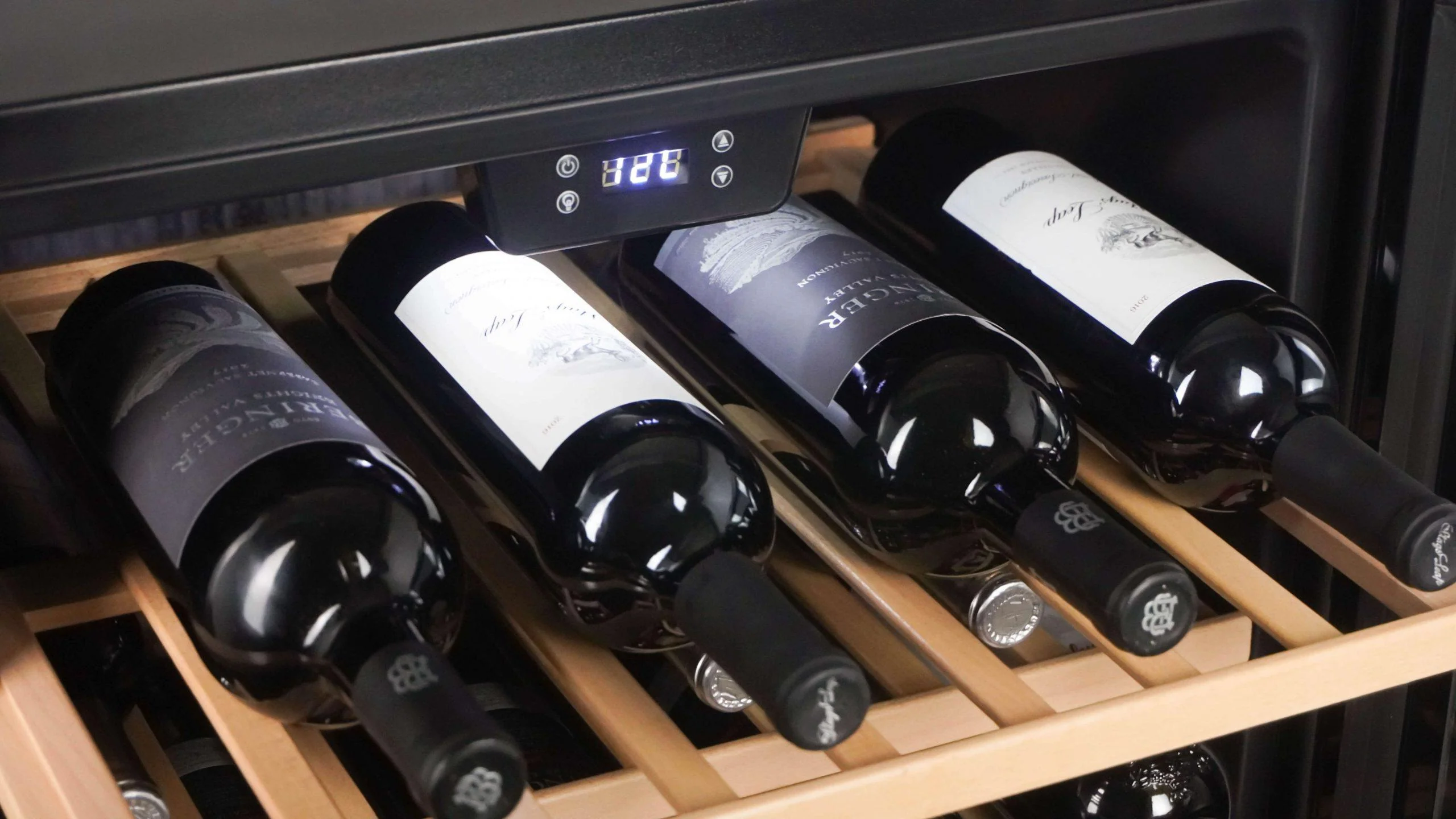 DWC94L1B Danby 94 Bottle Free-Standing Wine Cooler in Black - Image 14