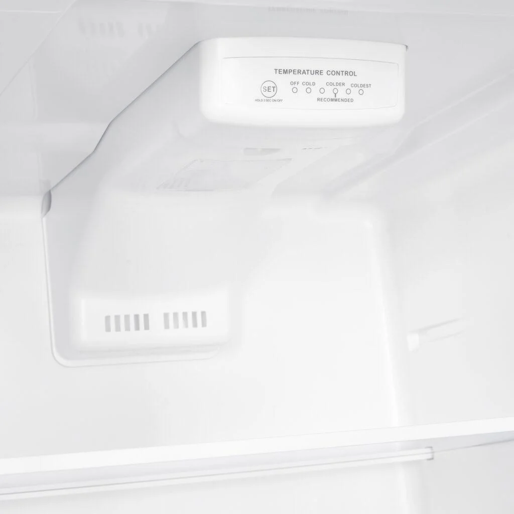 Danby WFF176SL Woods 18.0 cu. ft. Top Mount Frost-Free Fridge in Stainless Steel Look - Image 6