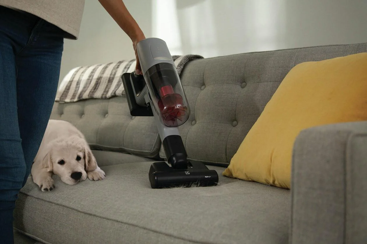 Electrolux EHVS85P3AG Ultimate800™ Pet Vacuum - Image 4