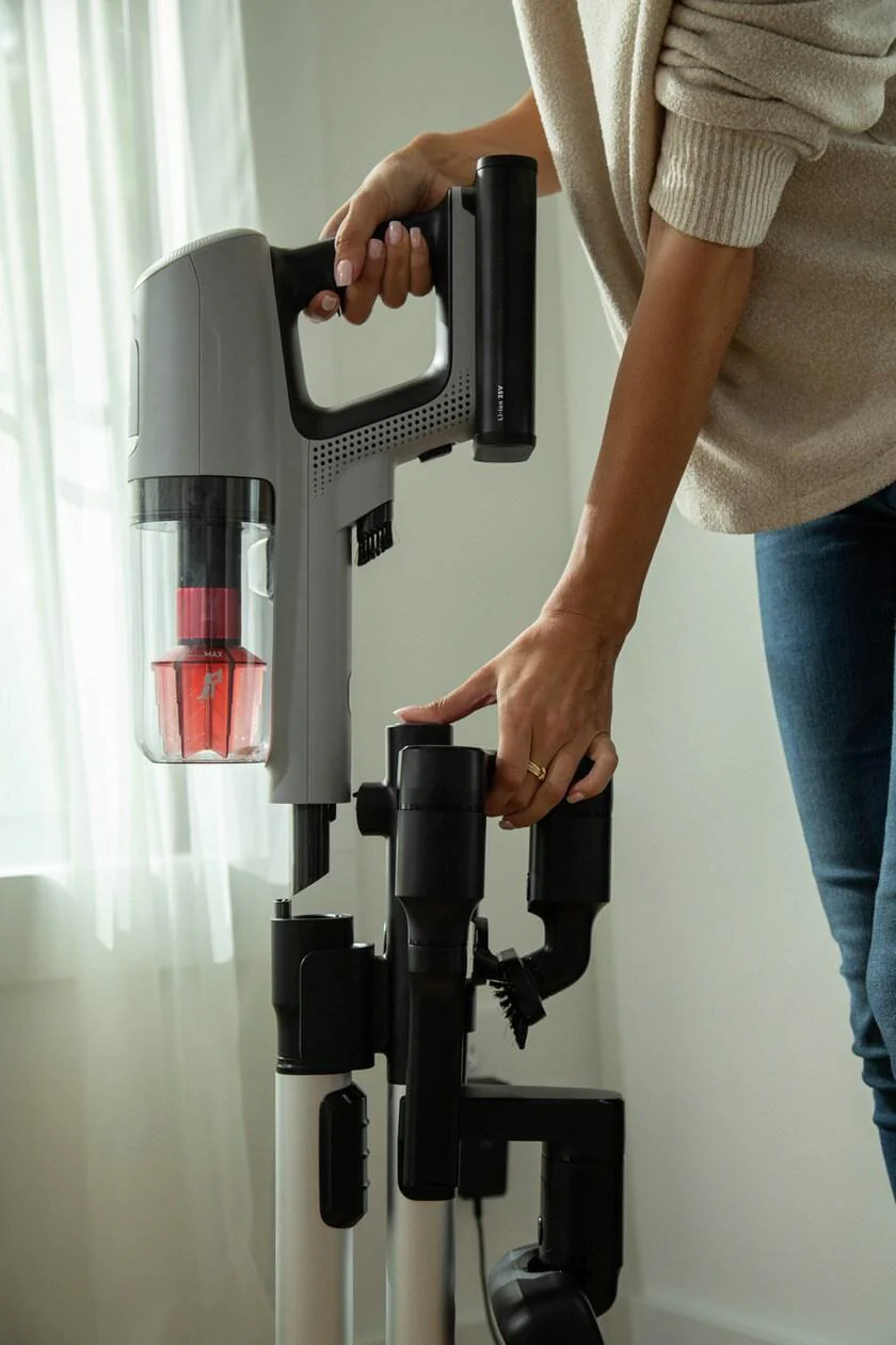 Electrolux EHVS85P3AG Ultimate800™ Pet Vacuum - Image 6