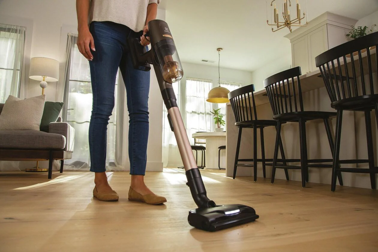 Electrolux EHVS85W3AM Ultimate800™ Complete Home Vacuum - Image 5