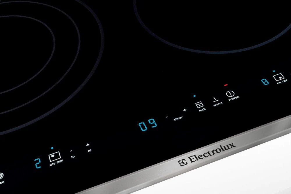 Electrolux EI30EC45KS 30'' Electric Cooktop - Image 4