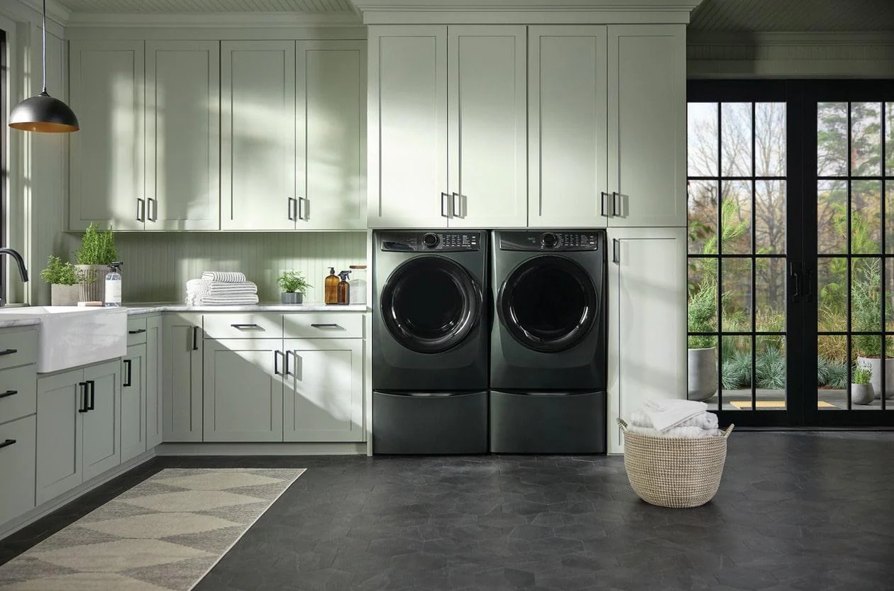 Electrolux ELFE7738AA Front Load Perfect Steam™ Electric Dryer with Balanced Dry™ and Instant Refresh - 8.0 Cu. Ft. - Image 24