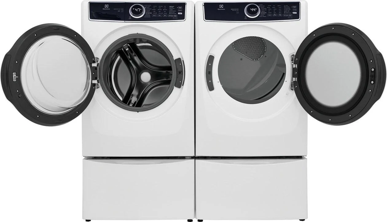 Electrolux ELFG7537AW Front Load Perfect Steam™ Gas Dryer with Predictive Dry™ and Instant Refresh - 8.0 Cu. Ft. - Image 26