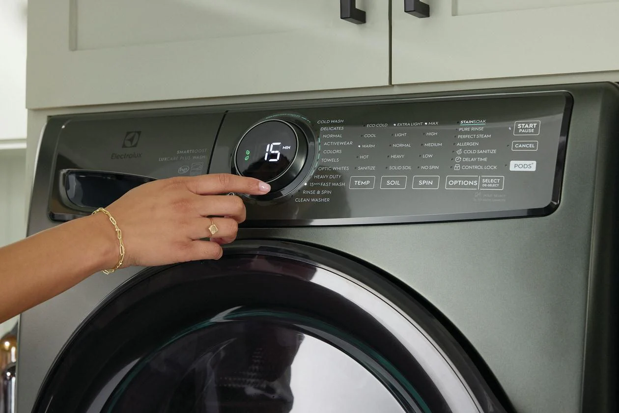Electrolux ELFW7738AA Front Load Perfect Steam™ Washer with LuxCare® Plus Wash and SmartBoost® - 4.5 Cu. Ft. - Image 21