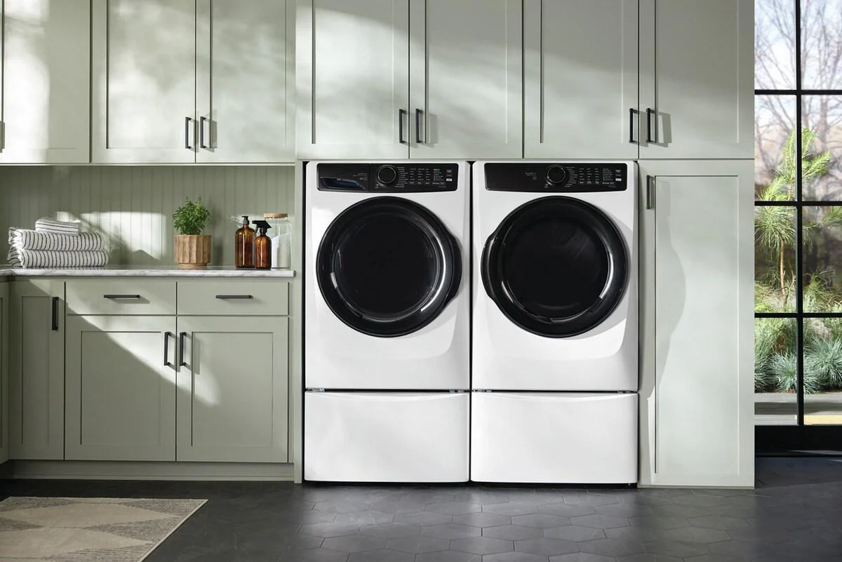 Electrolux ELFW7738AW Front Load Perfect Steam™ Washer with LuxCare® Plus Wash and SmartBoost® - 4.5 Cu. Ft. - Image 5