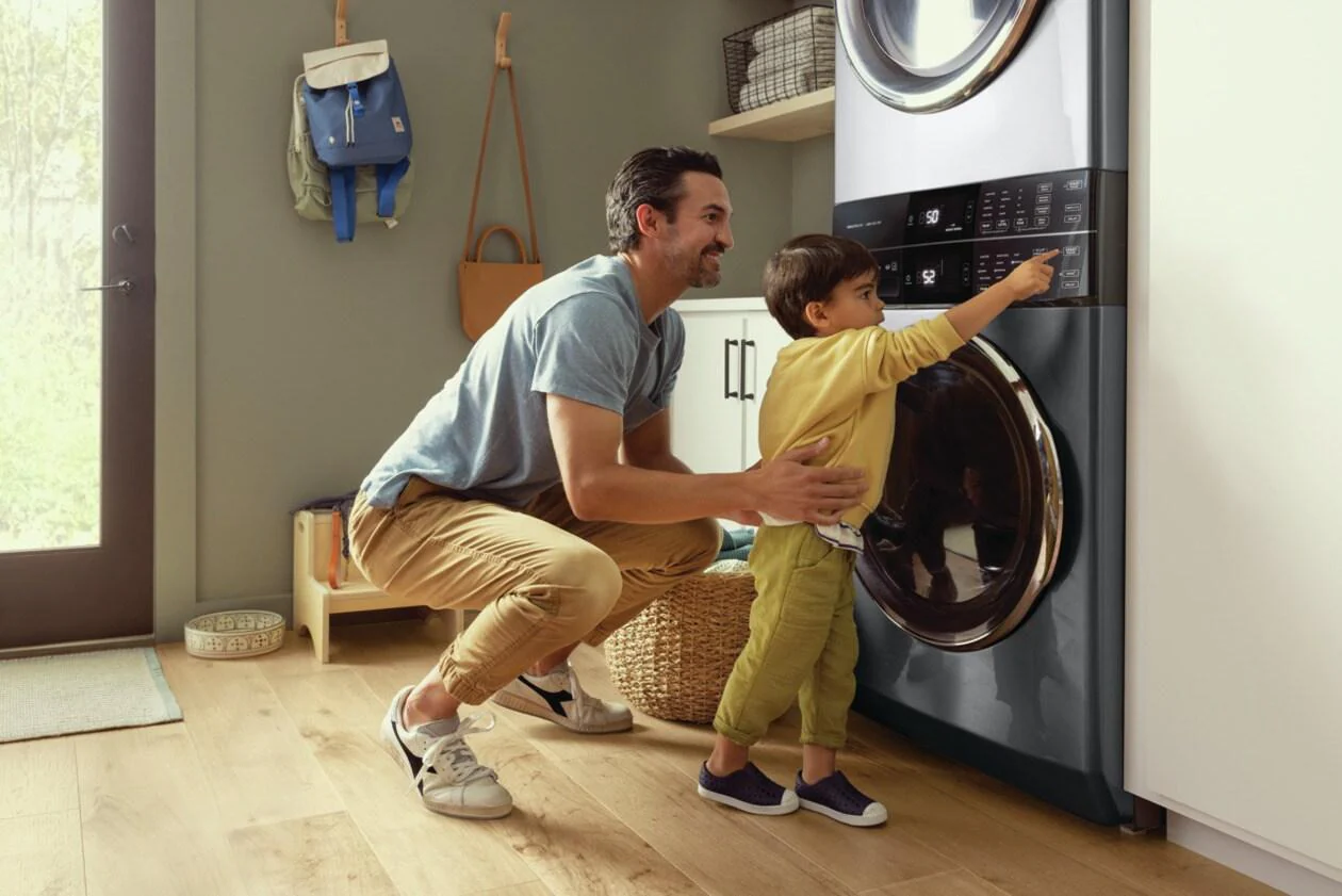 Electrolux ELTE7600AT Laundry Tower Single Unit Front Load 4.5 Cu. Ft. Washer & 8 Cu. Ft. Electric Dryer - Image 24