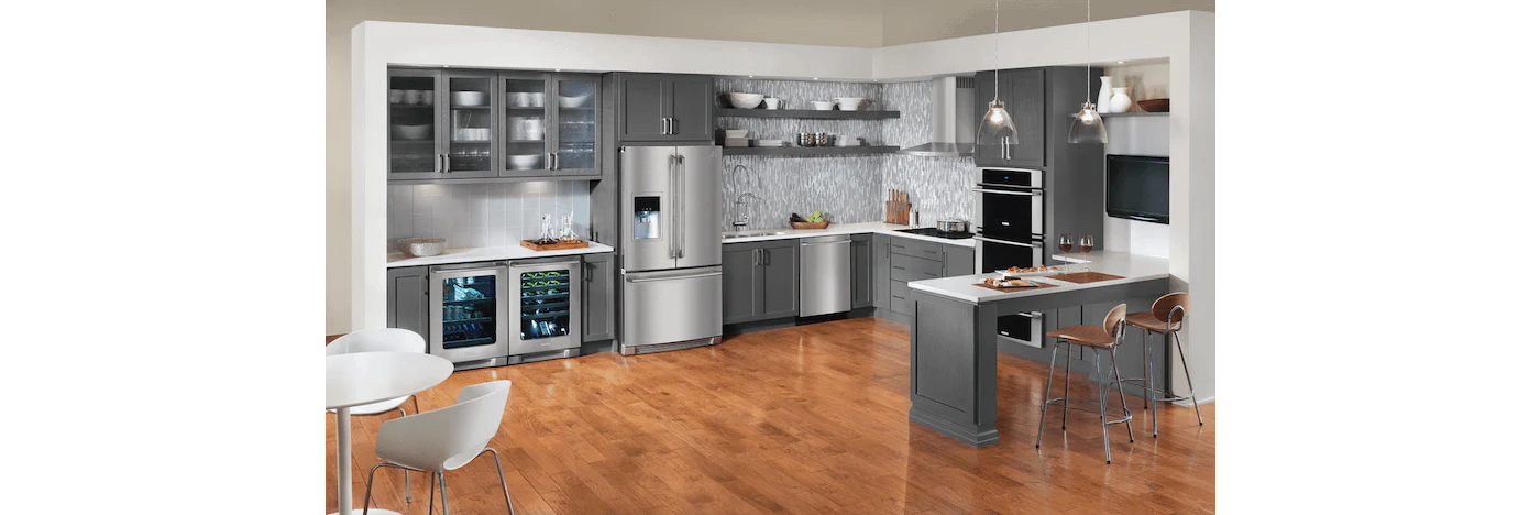 Electrolux EW30MC65PS 30'' Wall Oven and Microwave Combination with Wave-Touch® Controls - Image 4