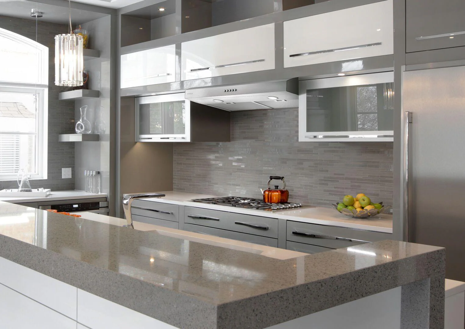 Elica EAL330B1 ALLASIO BLACK Undercabinet Range Hood 30" wide - 300CFM - Image 4