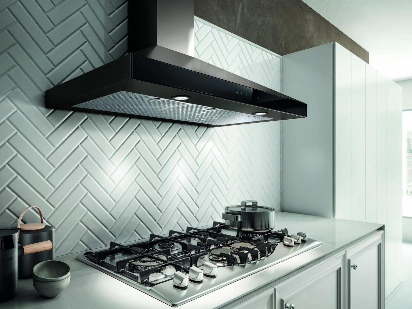 Elica EVR636BL VARNA BLACK Wall Mount Range Hood 36" wide - 600CFM - Image 4